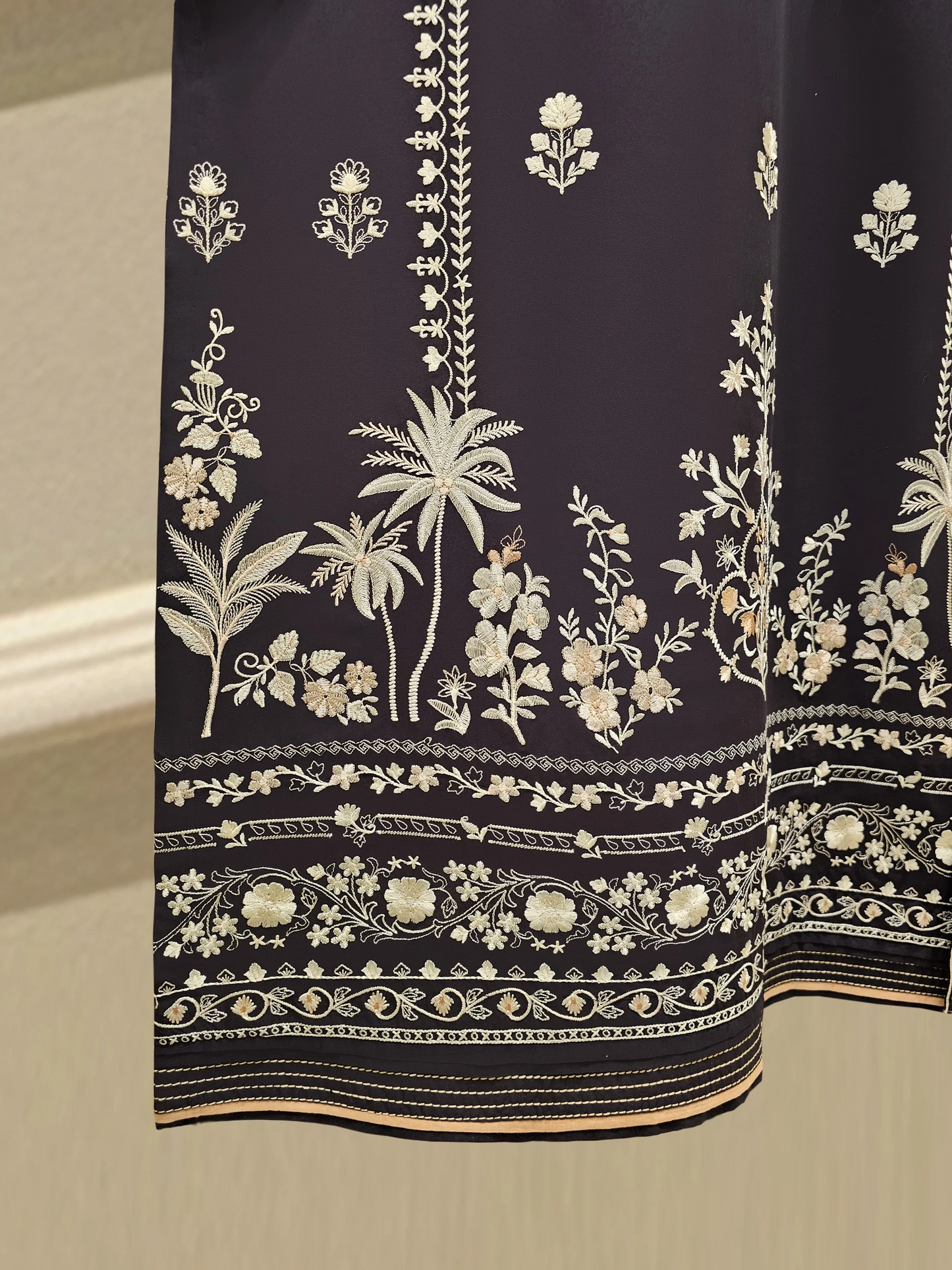 Agha Noor 2 Piece - Embroidered Lawn Suit S111917