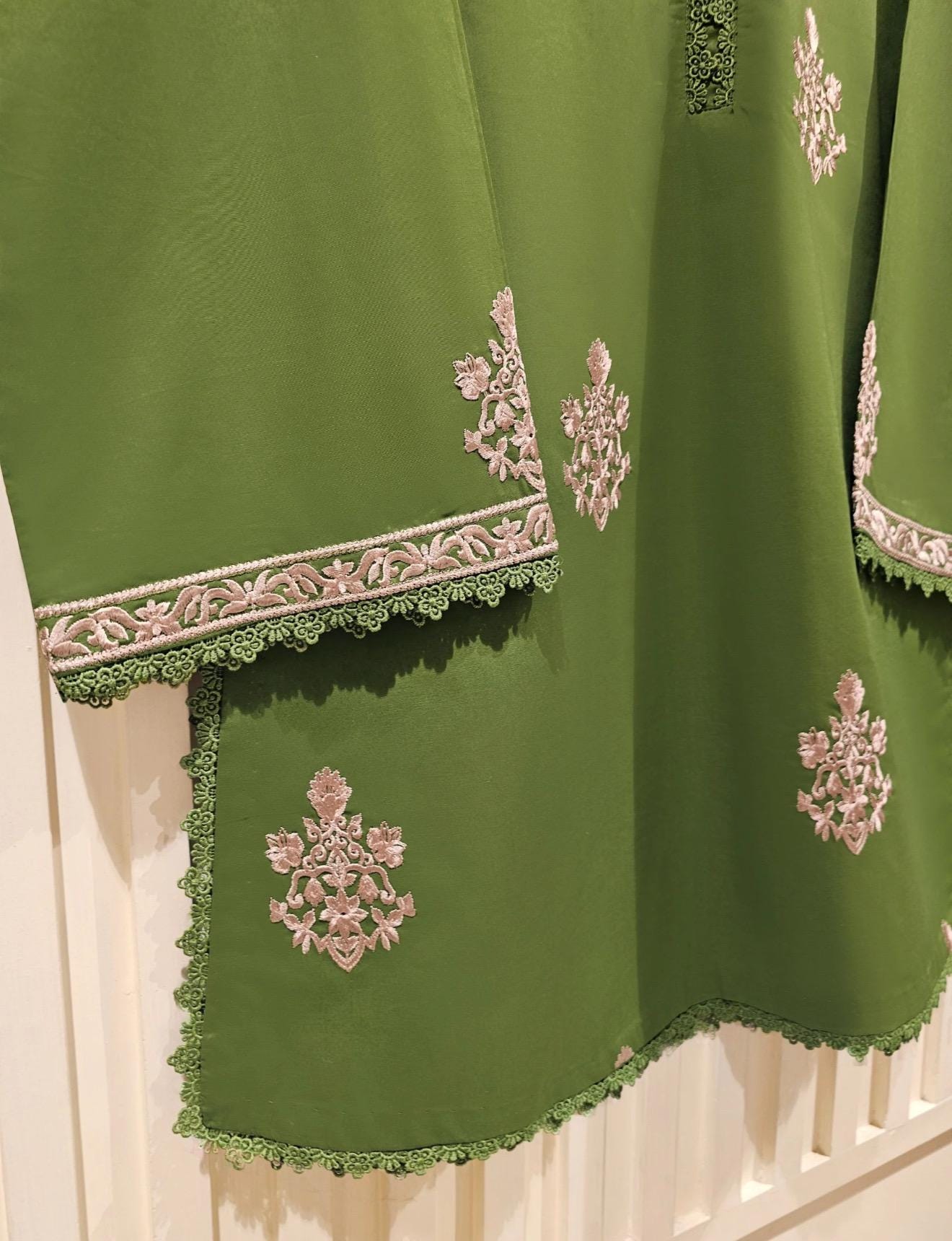 Agha Noor 2 Piece Lawn Embroidered Shirt & Shalwar Pant