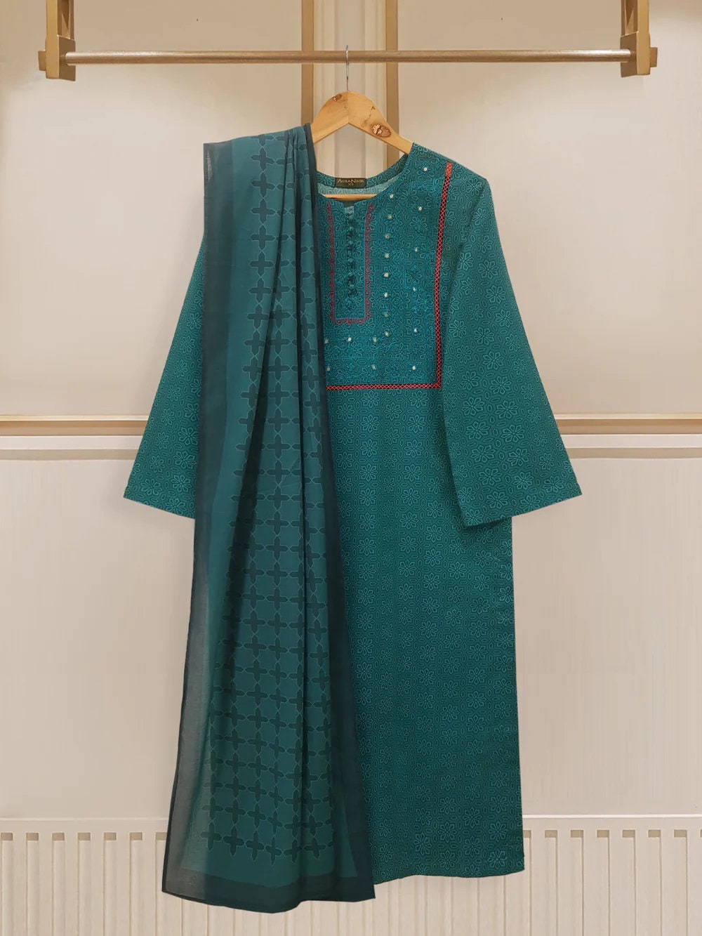 Agha Noor 2 Piece Lawn Shirt & Dupatta