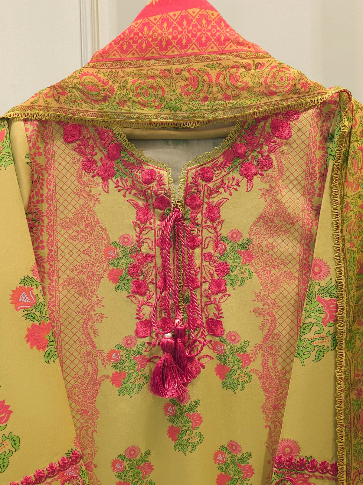Agha Noor 2 Piece - Digital Printed Lawn Suit S112085