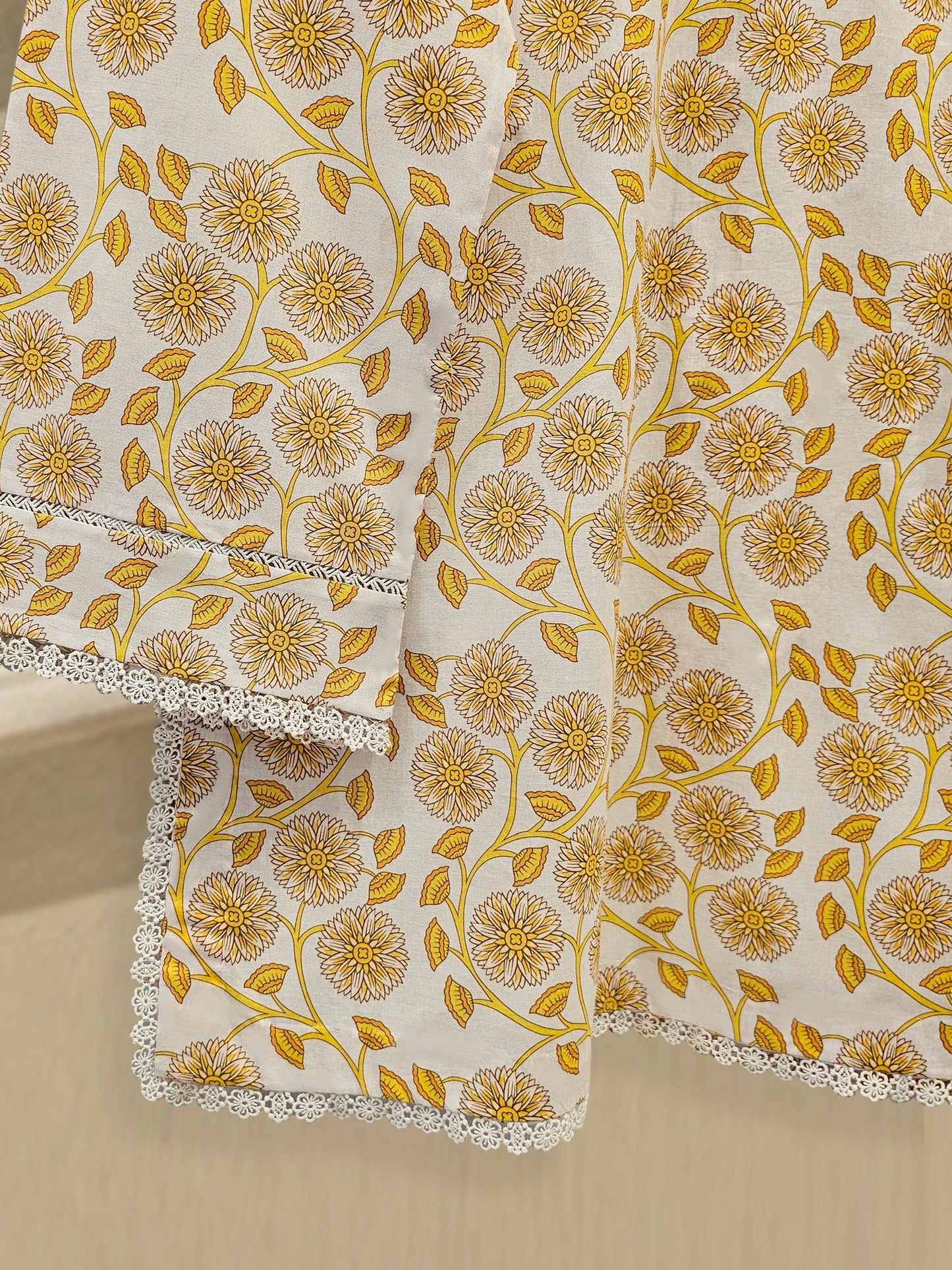 Agha Noor 2 Piece - Digital Printed Embroidered Lawn Suit S111672