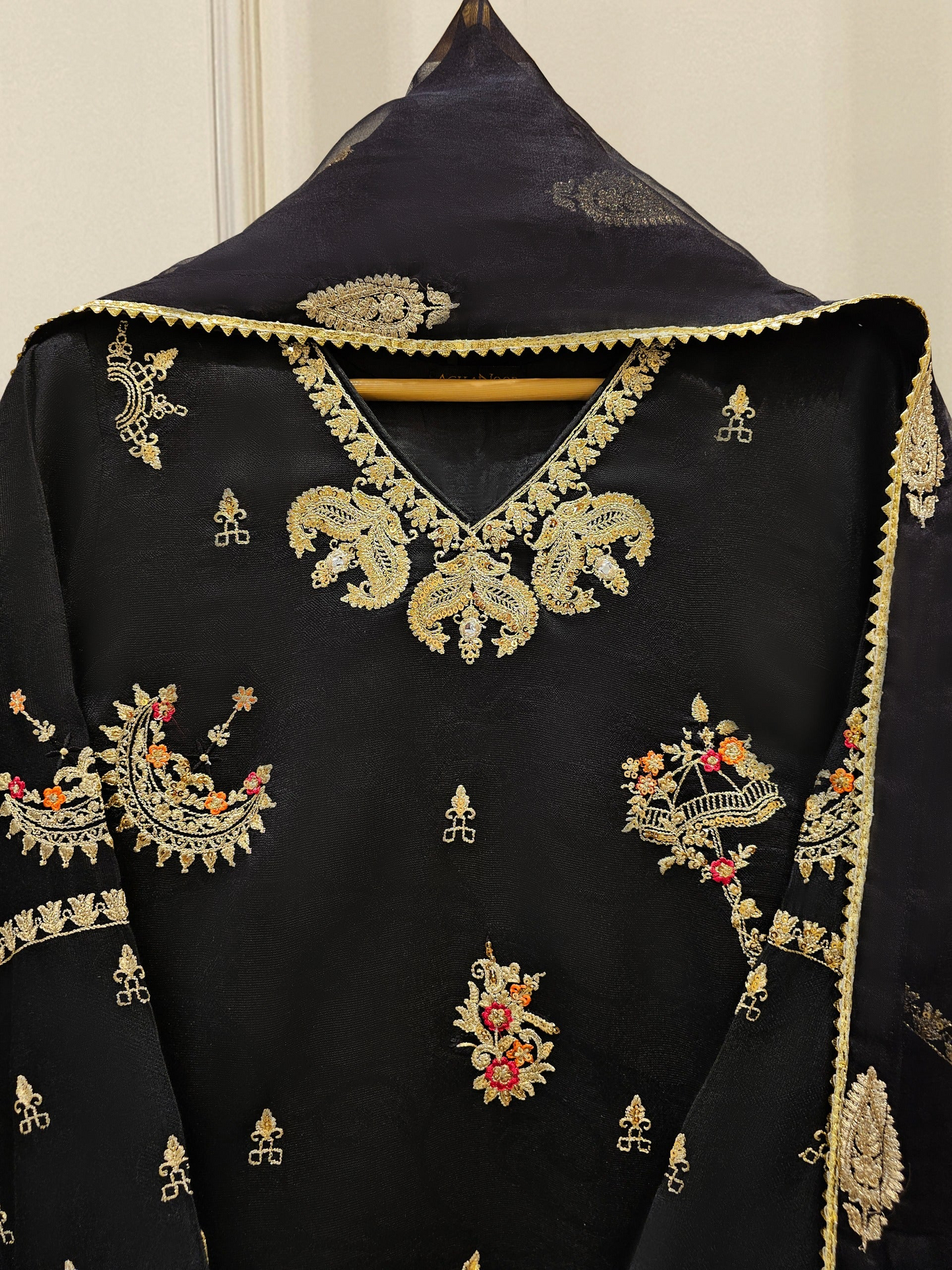 Agha Noor 3 Piece- Pure Silk Net Embroidered Suit S111669