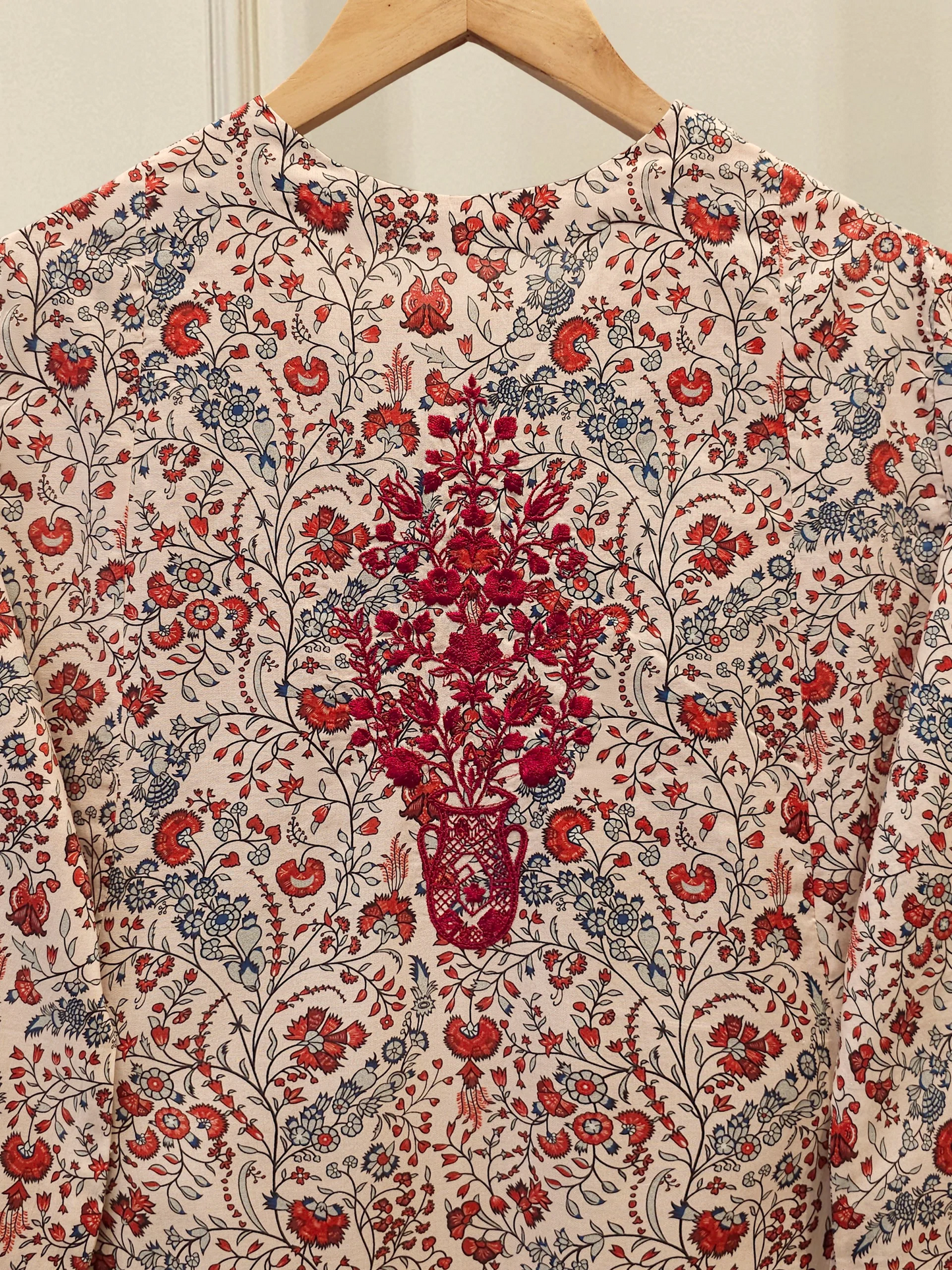 Agha Noor 2 Piece - Digital Printed Lawn Suit S111921