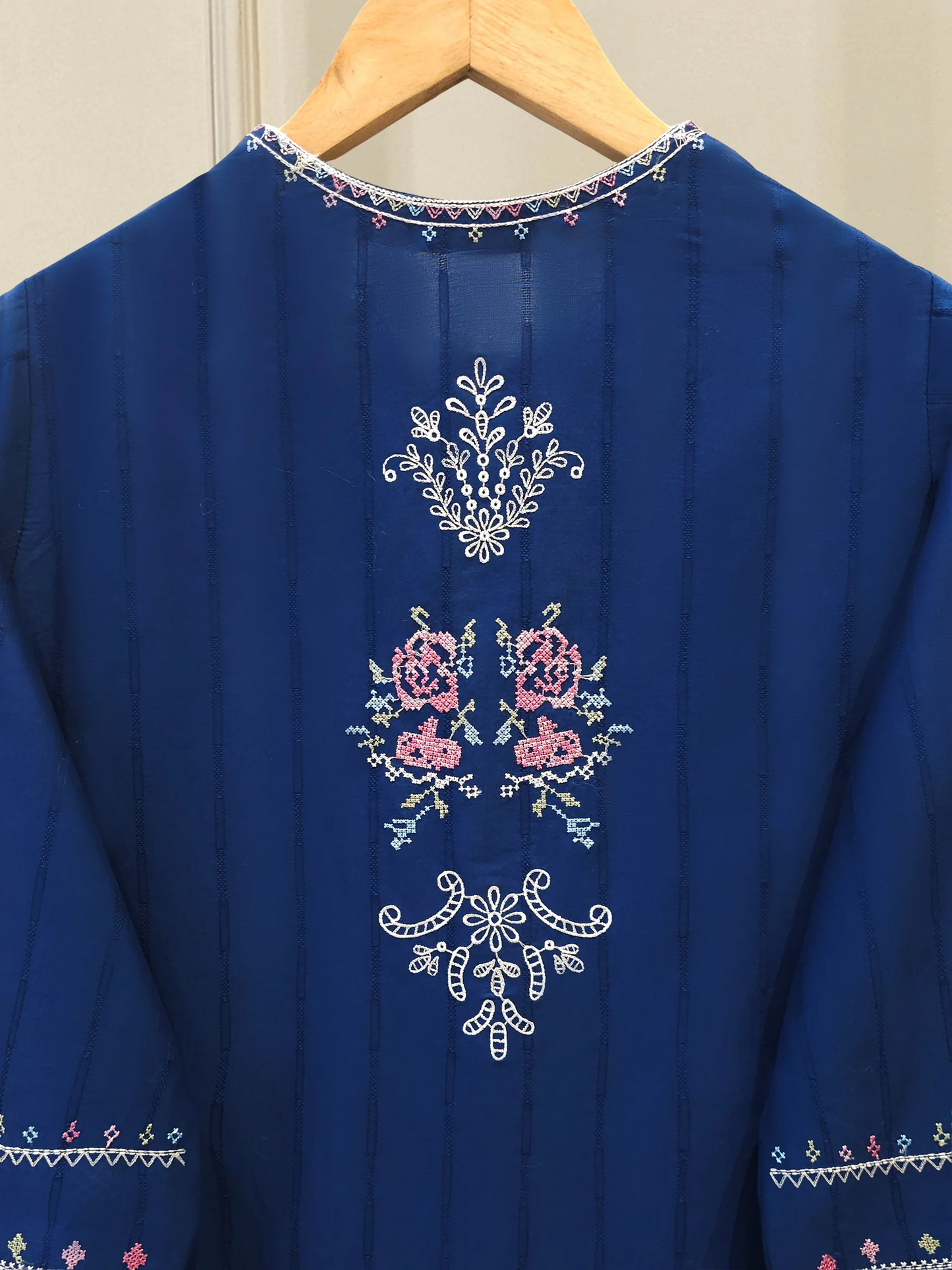 Agha Noor 2 Piece - Embroidered Jacquard Suit S112008