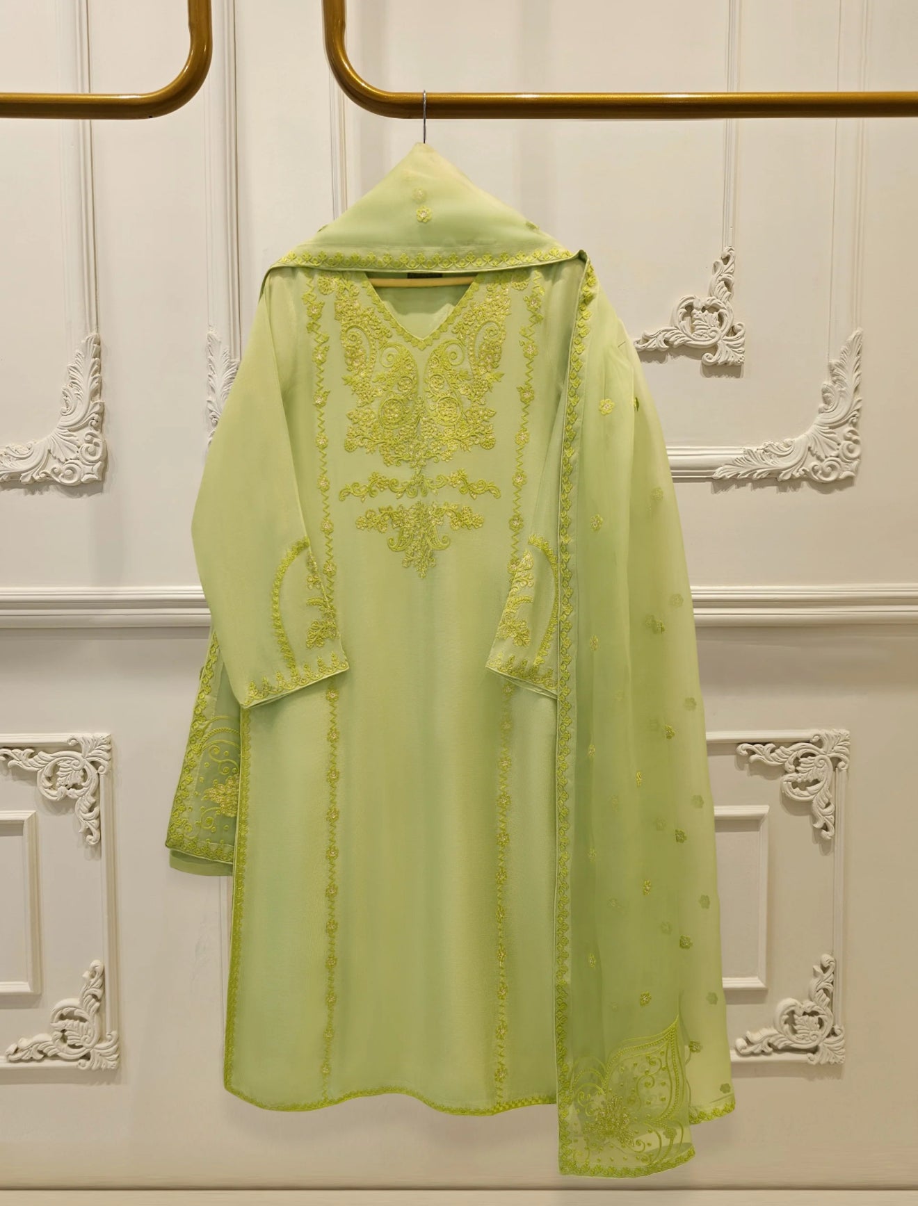 Agha Noor 3 Piece - Pure Embroidered Cotton Net Suit S112333