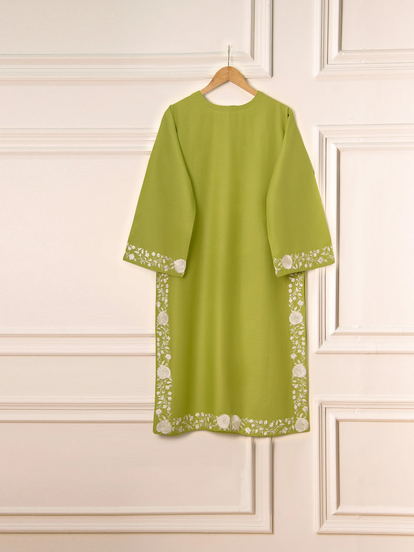 Agha Noor Lawn Embroidered Shirt & Pant