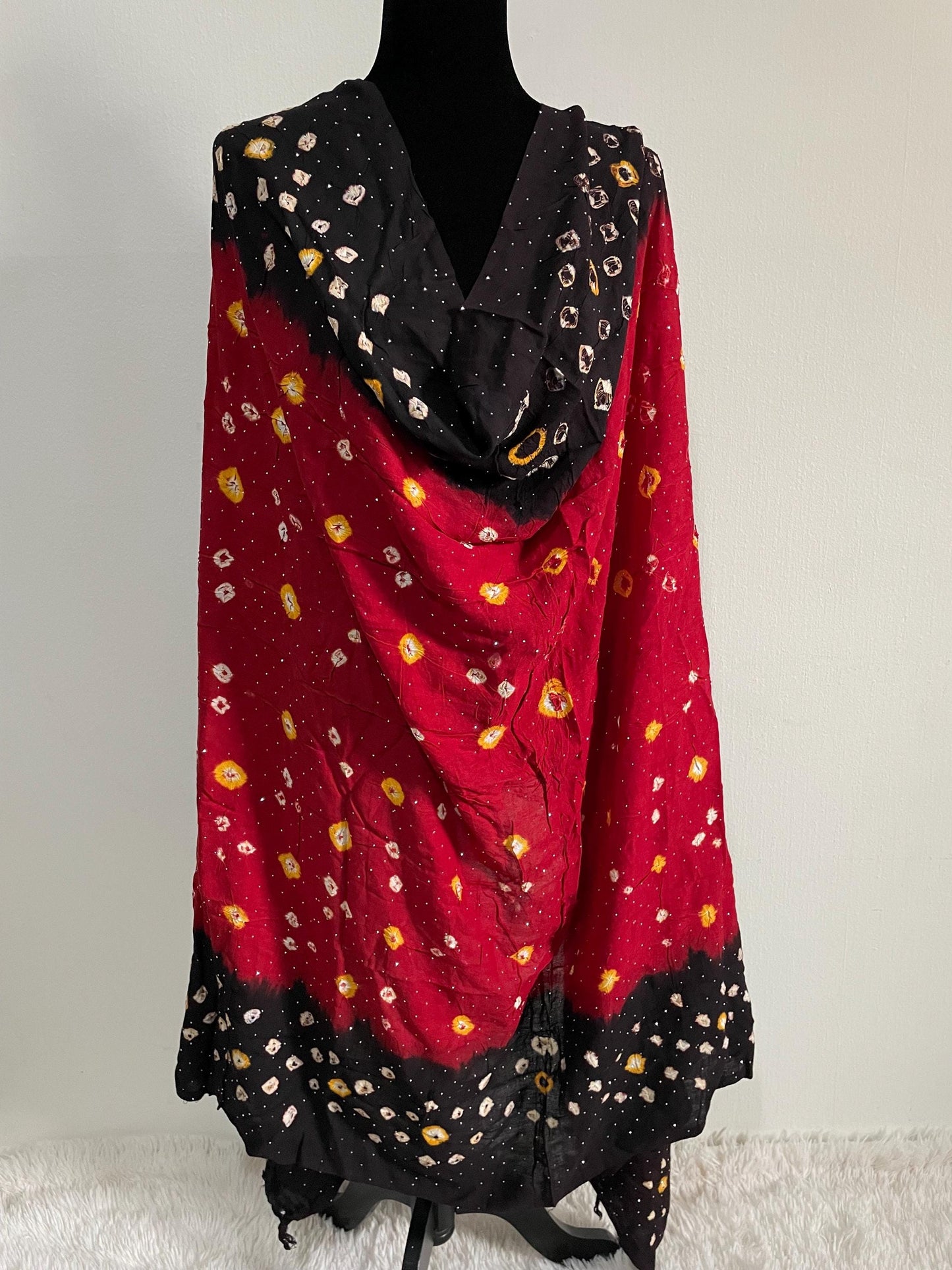 Cotton Linen Chunri Dupatta Black & Red
