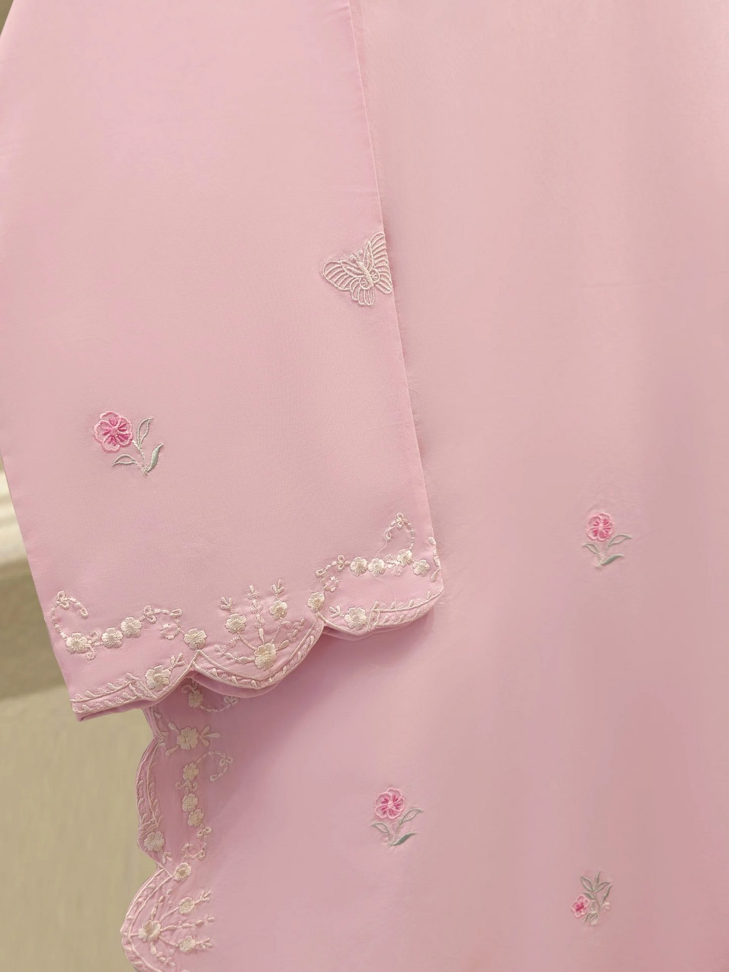 Agha Noor 2 Piece - Embroidered Lawn Suit S111960