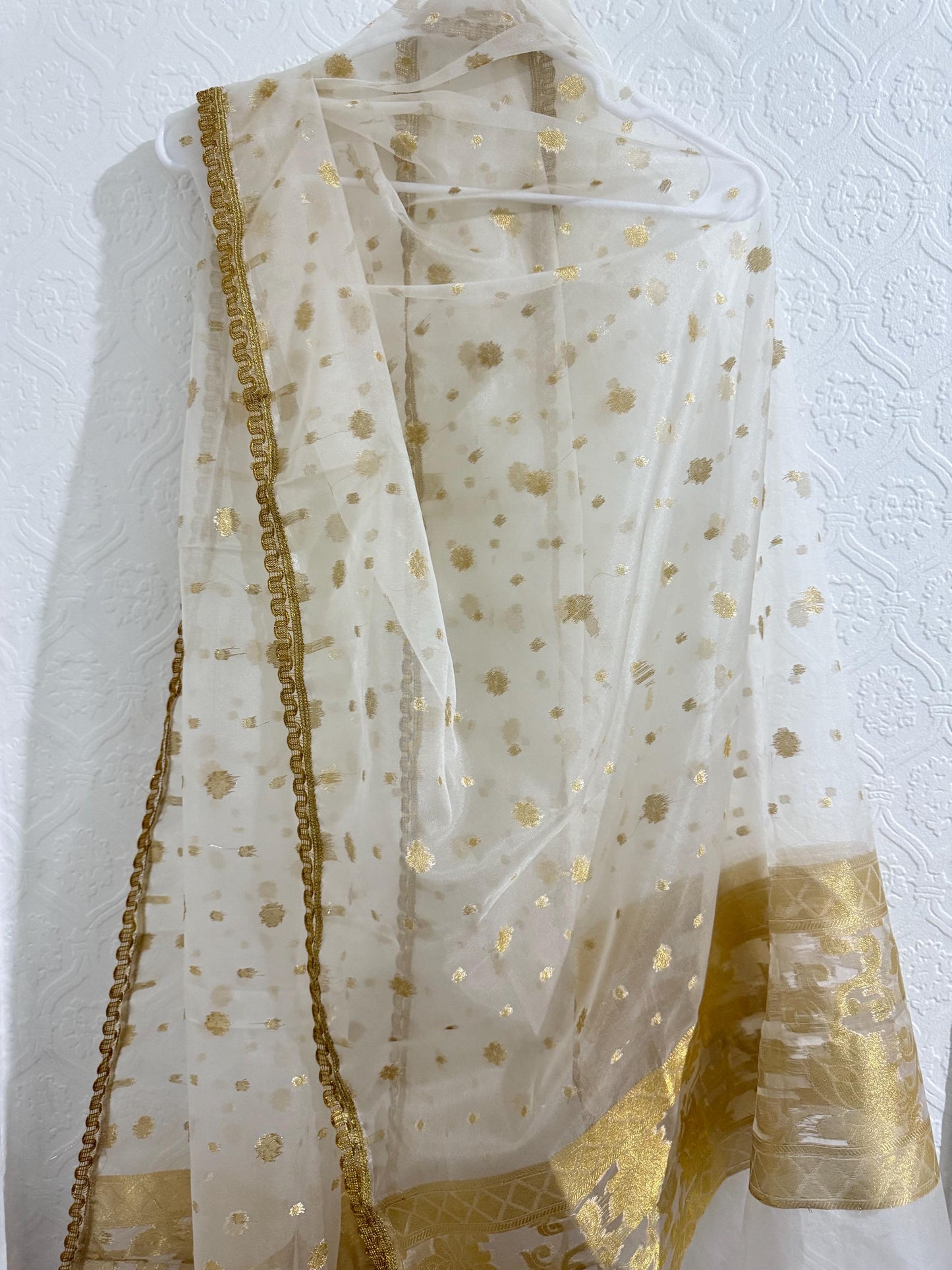 Pure Organza Dupatta Offwhite & Gold
