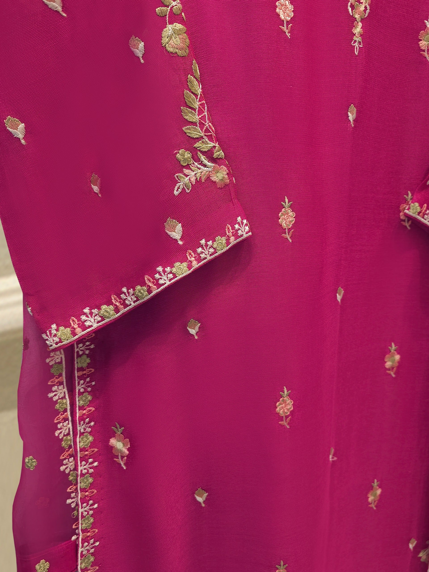 Agha Noor 3 Piece - Pure Embroidered Cotton Net Suit S112196
