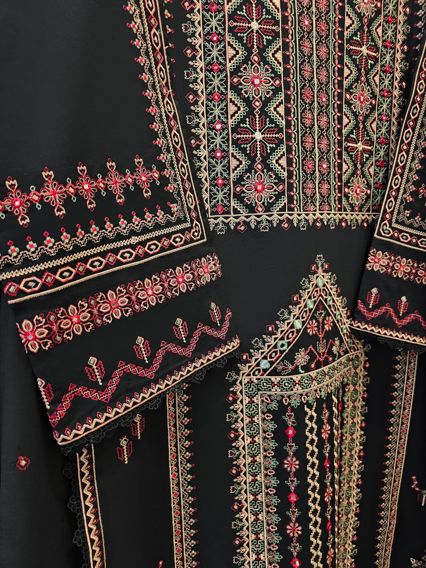 Agha Noor 2 Piece - Embroidered Lawn Suit S111955