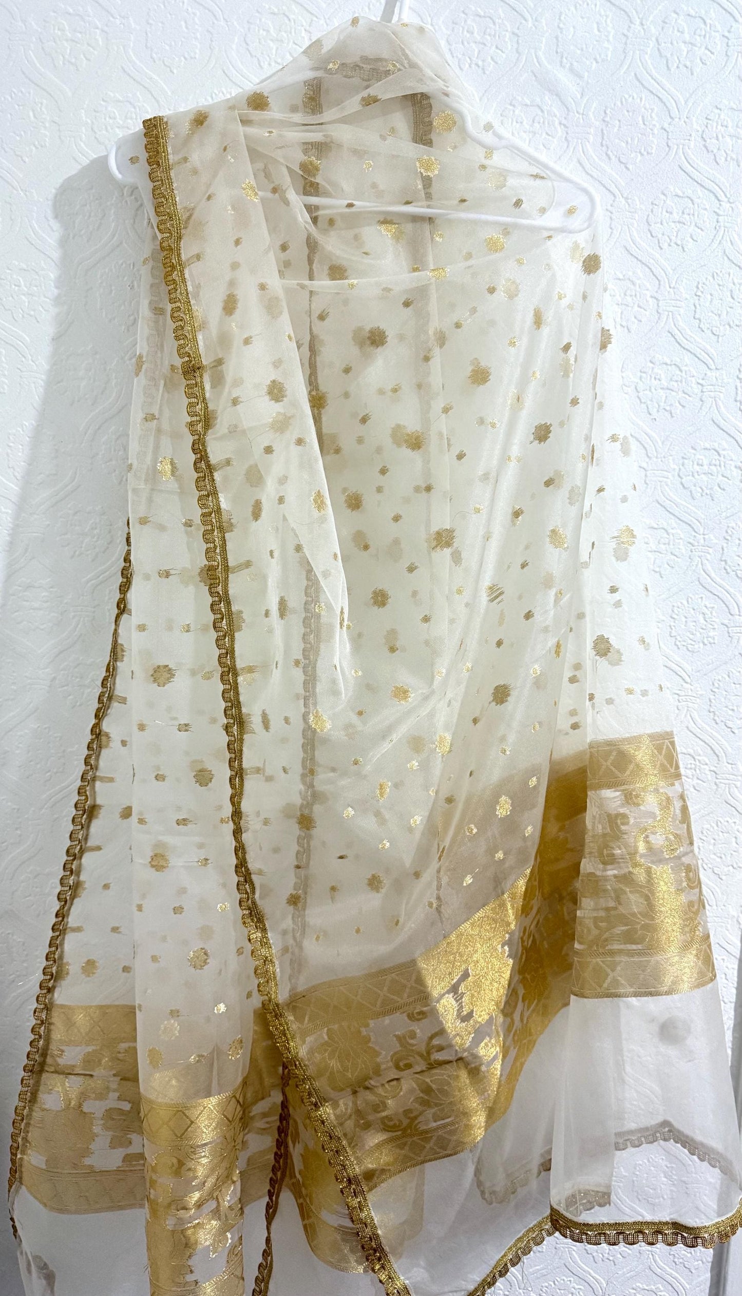 Pure Organza Dupatta Offwhite & Gold