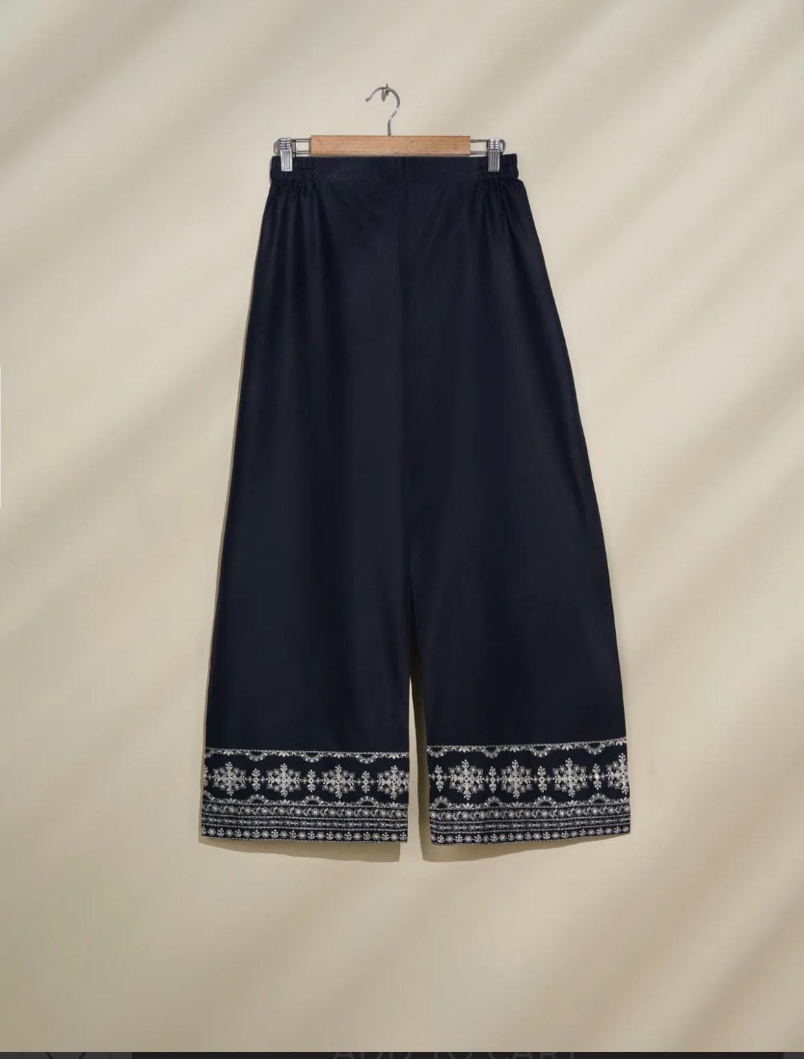 Agha Noor Dress Cambric Cotton Embroidered Shirt & Pant