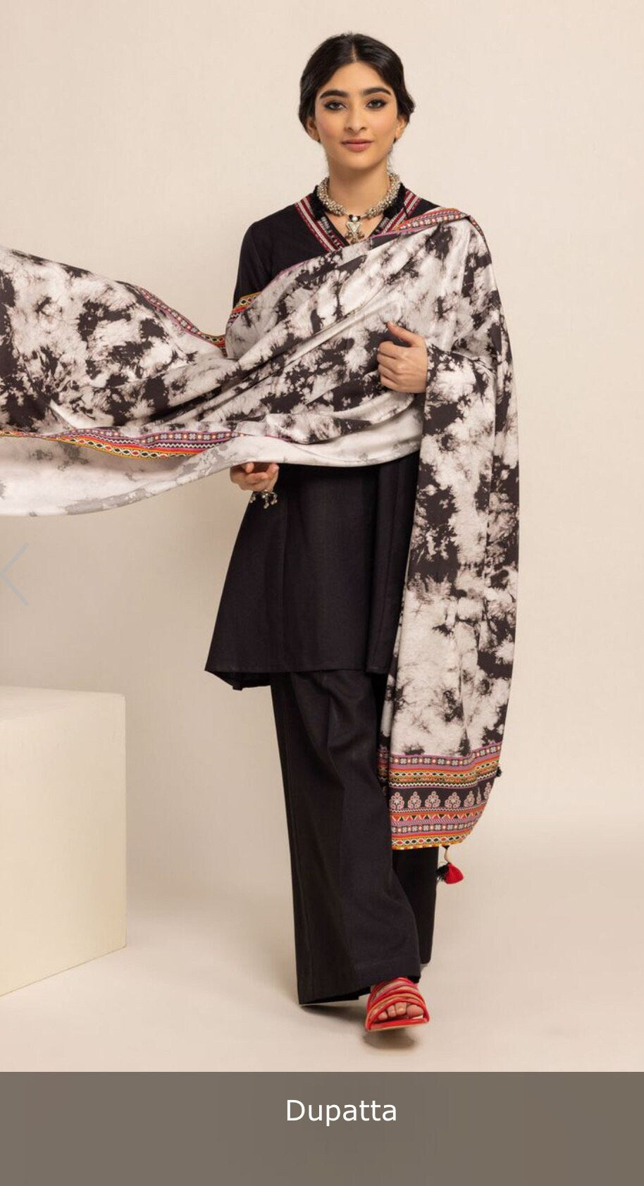 Viscose Dupatta Black & White
