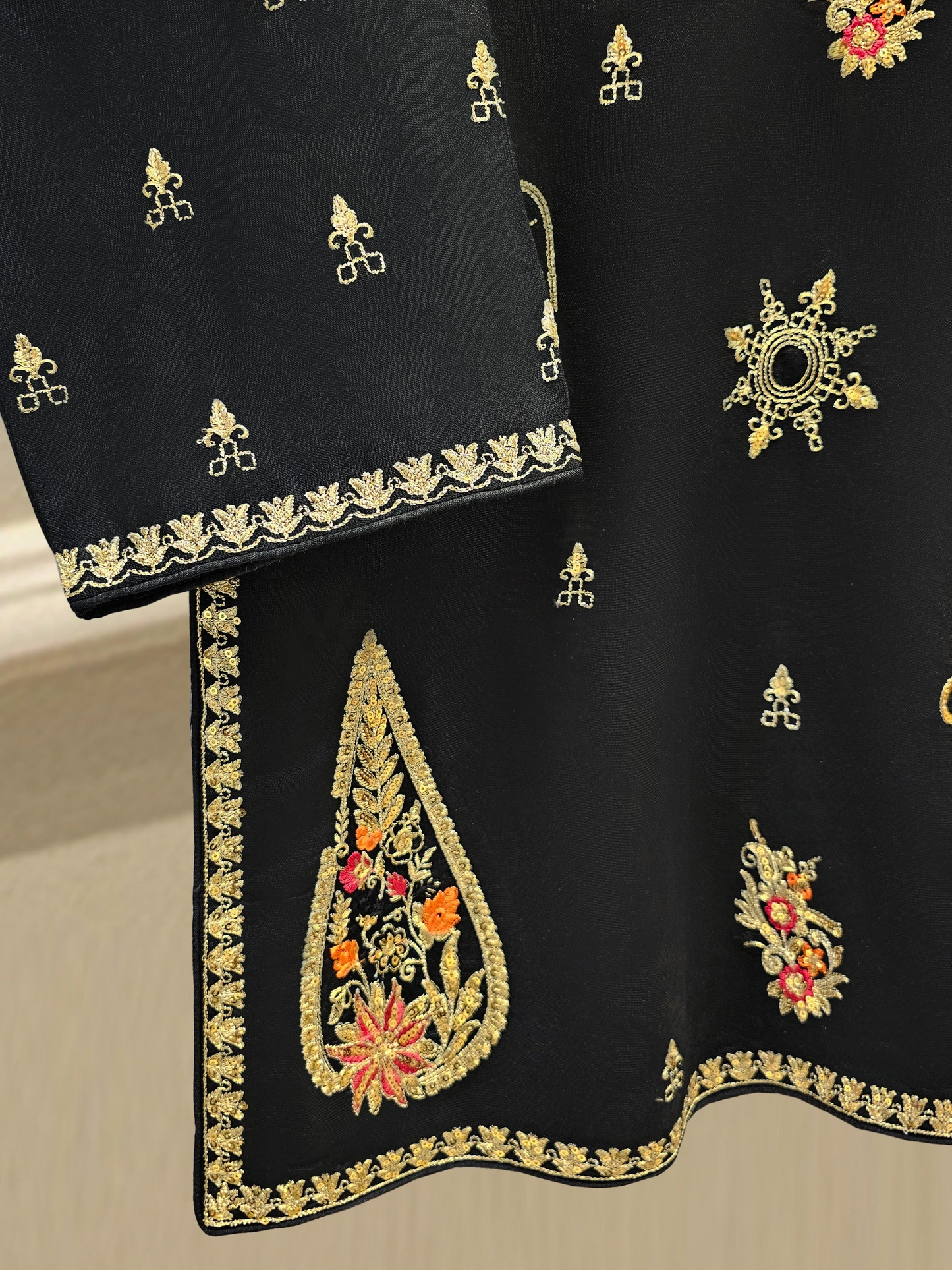 Agha Noor 3 Piece- Pure Silk Net Embroidered Suit S111669