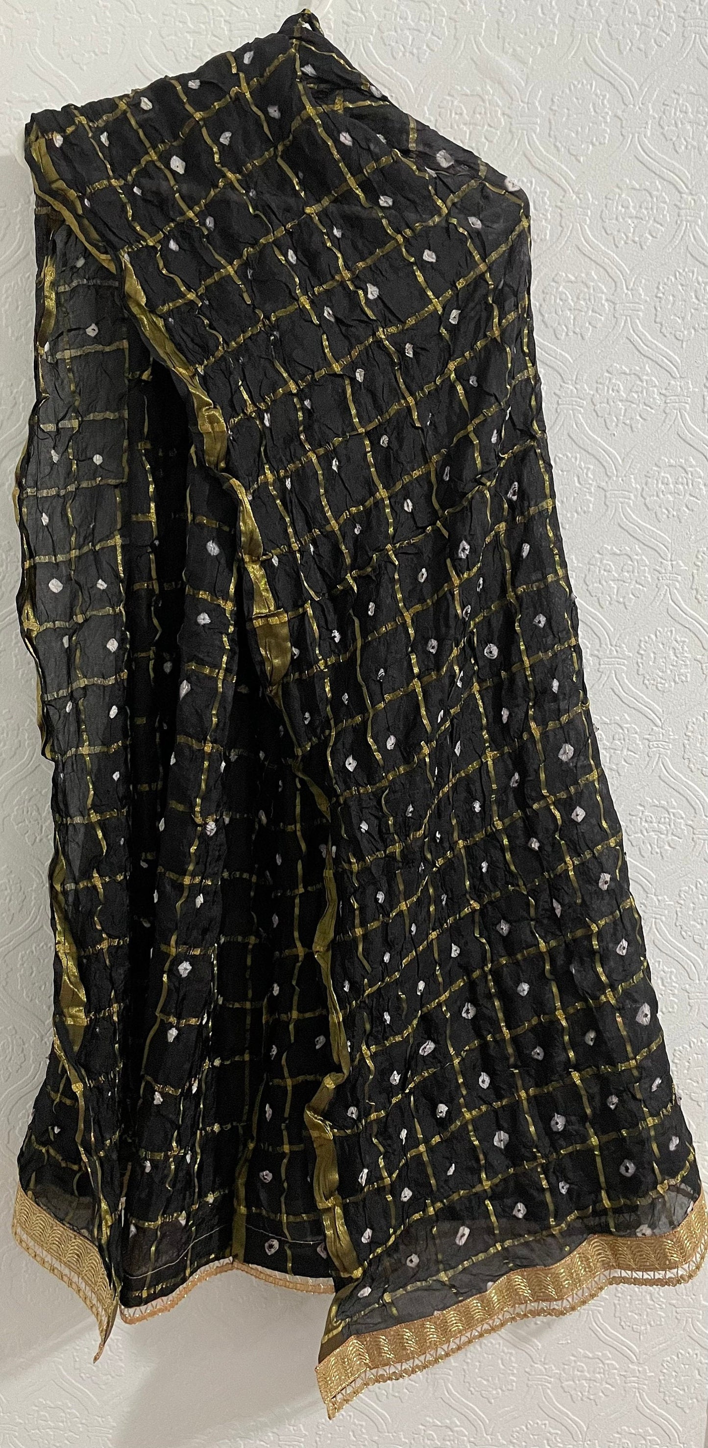 Chunri Crinkle Silk Dupatta