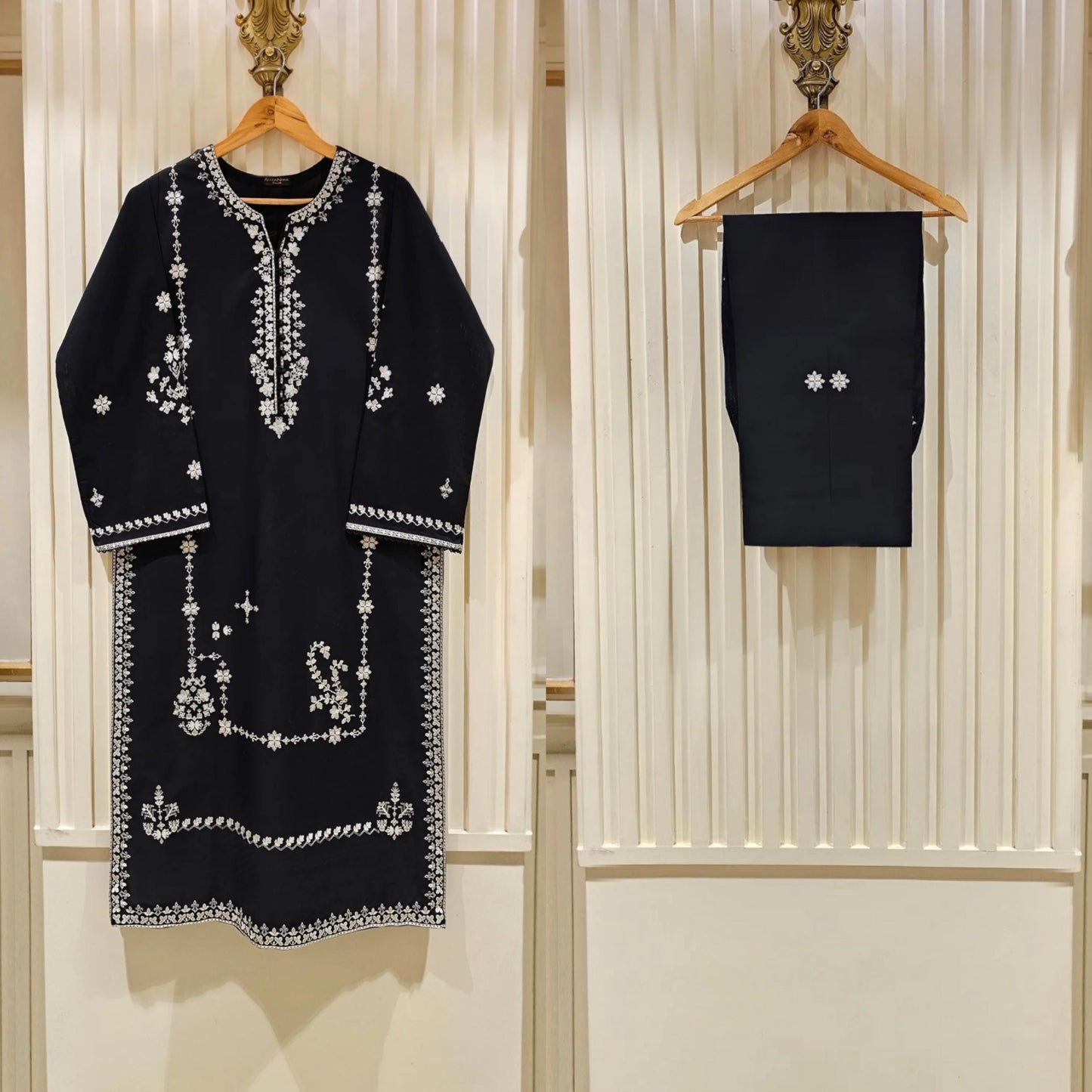 Agha Noor 2 Piece Lawn Embroidered Shirt & Pant