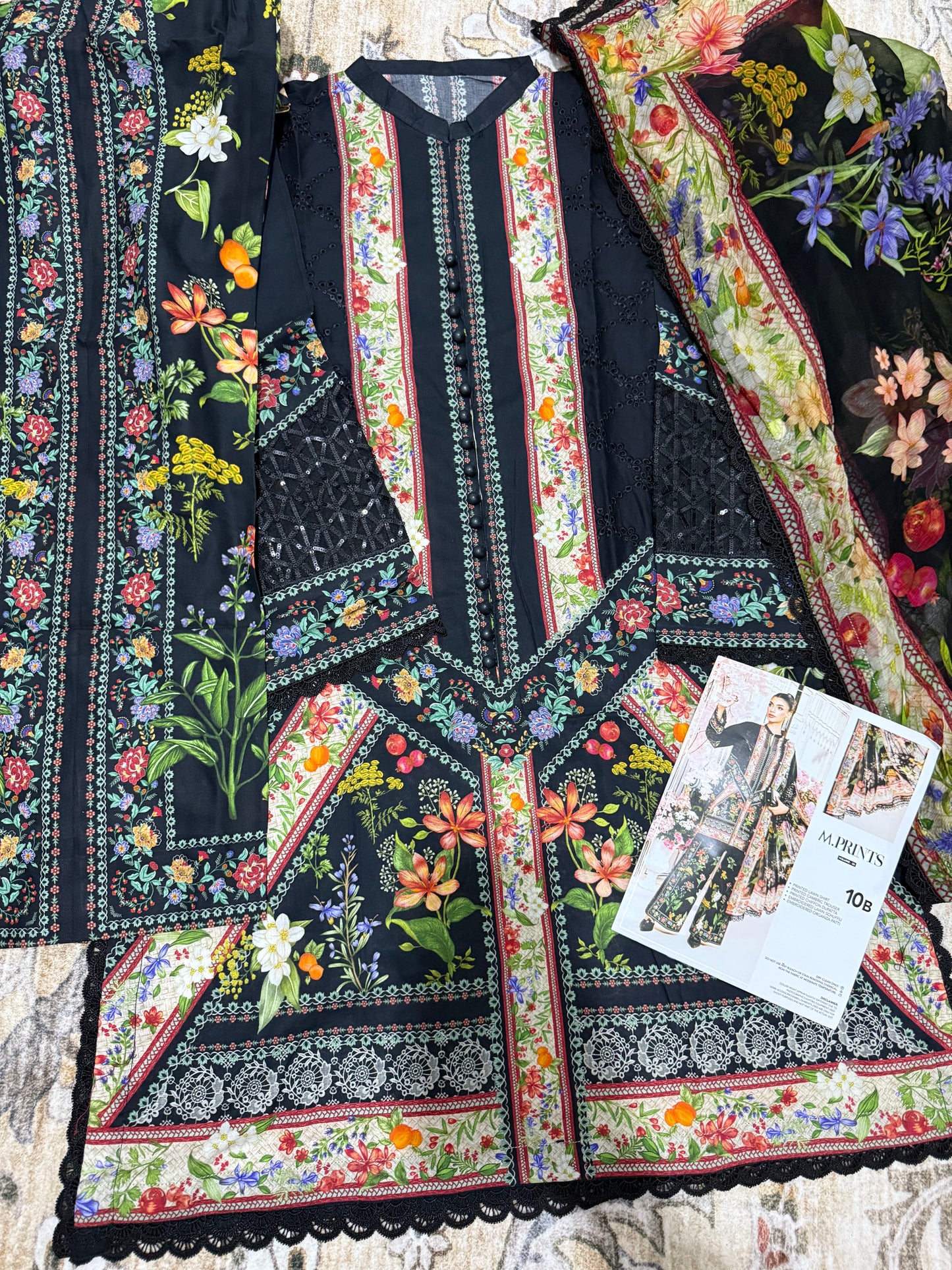 Maria B M Prints 3 Piece Stitched Embroidered Lawn Suit | MPT-2610-B