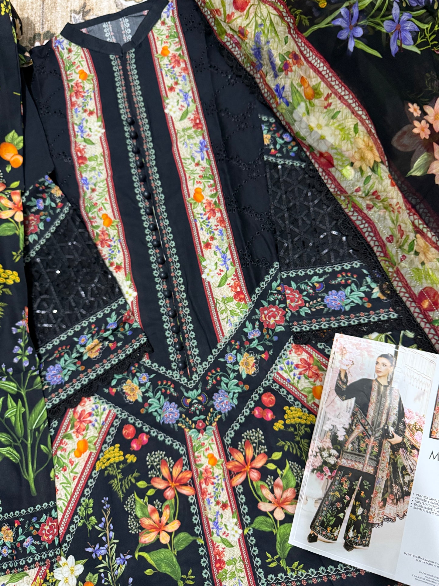 Maria B M Prints 3 Piece Stitched Embroidered Lawn Suit | MPT-2610-B