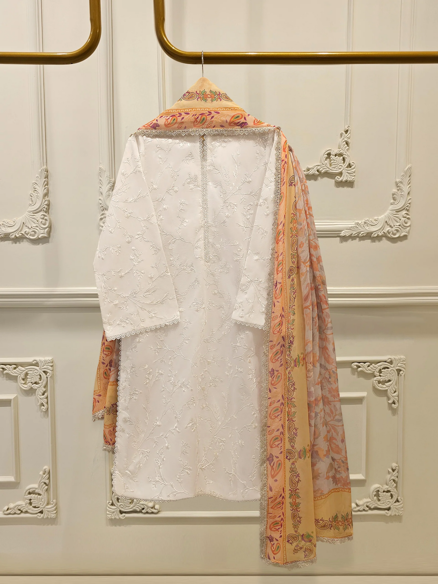 Agha Noor 3 Piece - Embroidered Lawn Suit S112252