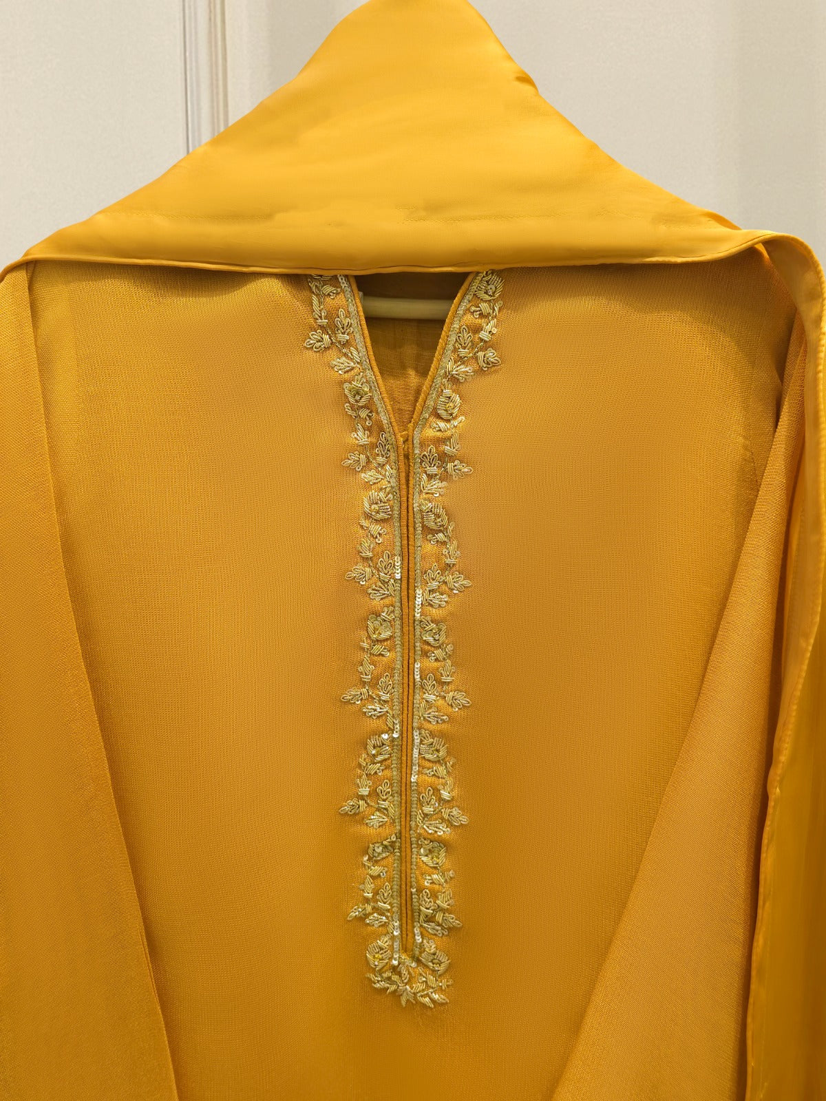 Agha Noor 3 Piece - 3 Piece - Pure Embroidered Cotton Net Suit S112044