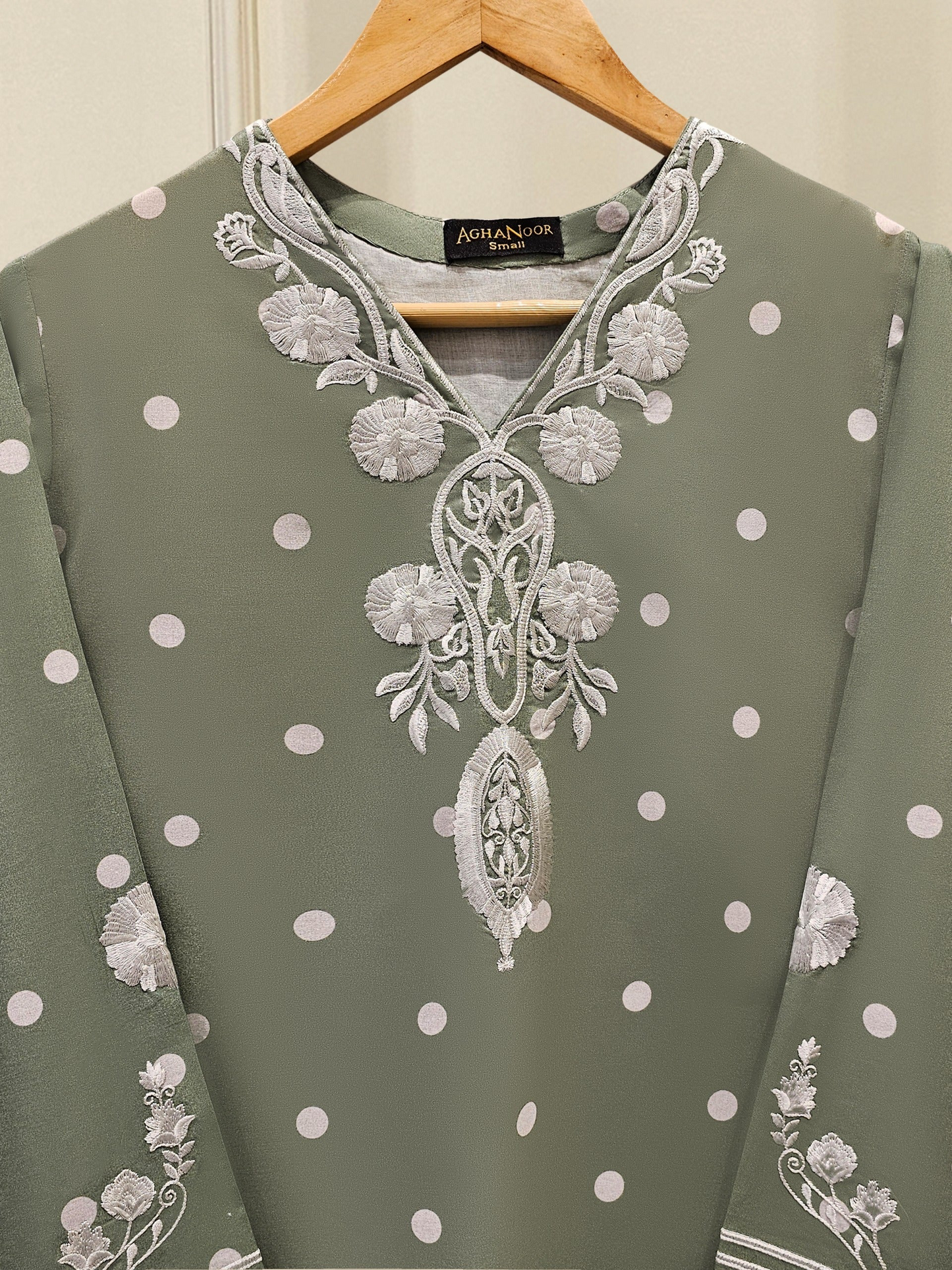 Agha Noor 2 Piece - Embroidered Lawn Suit S111723