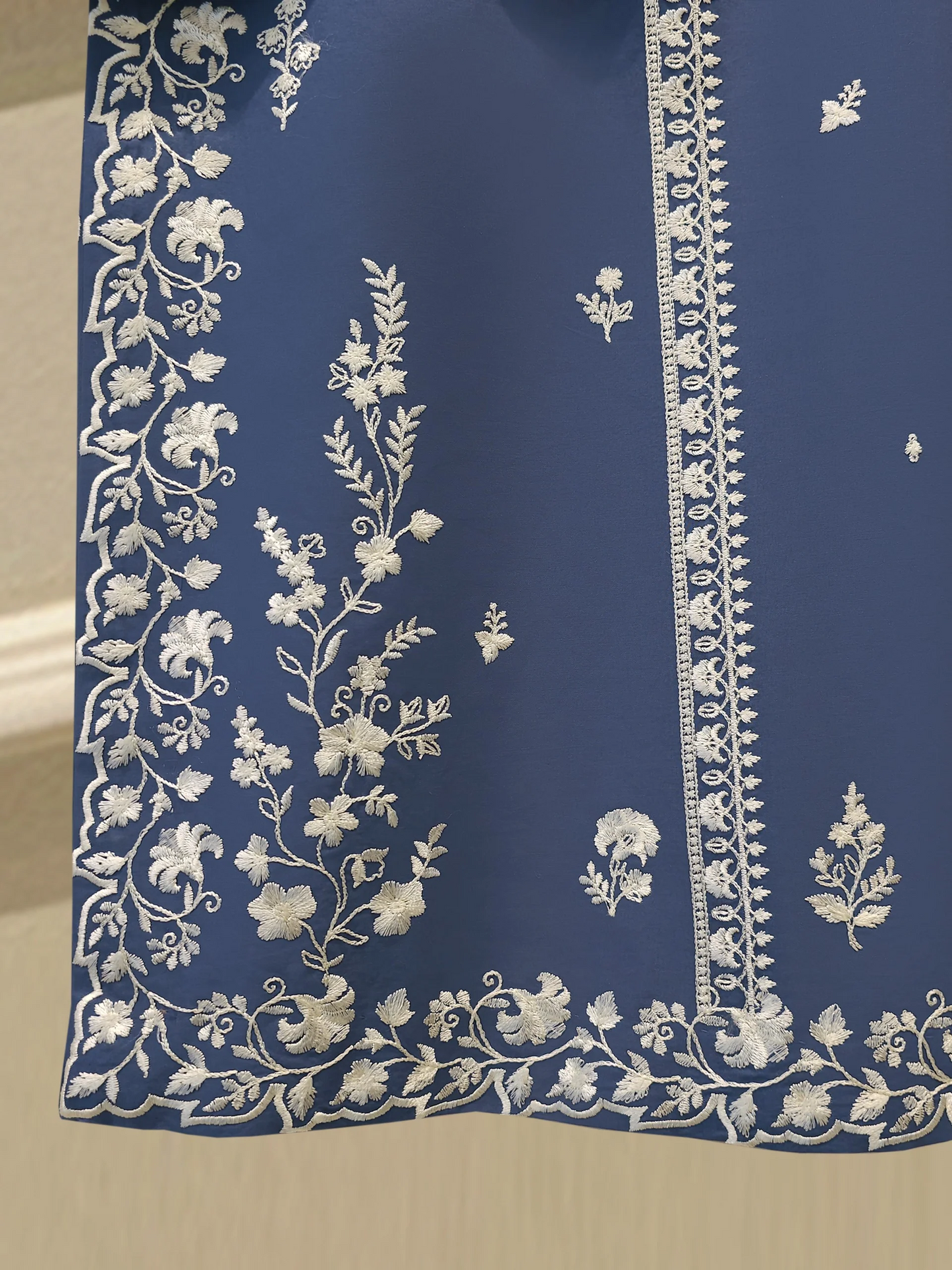 Agha Noor 2 Piece - Embroidered Lawn Suit S112284