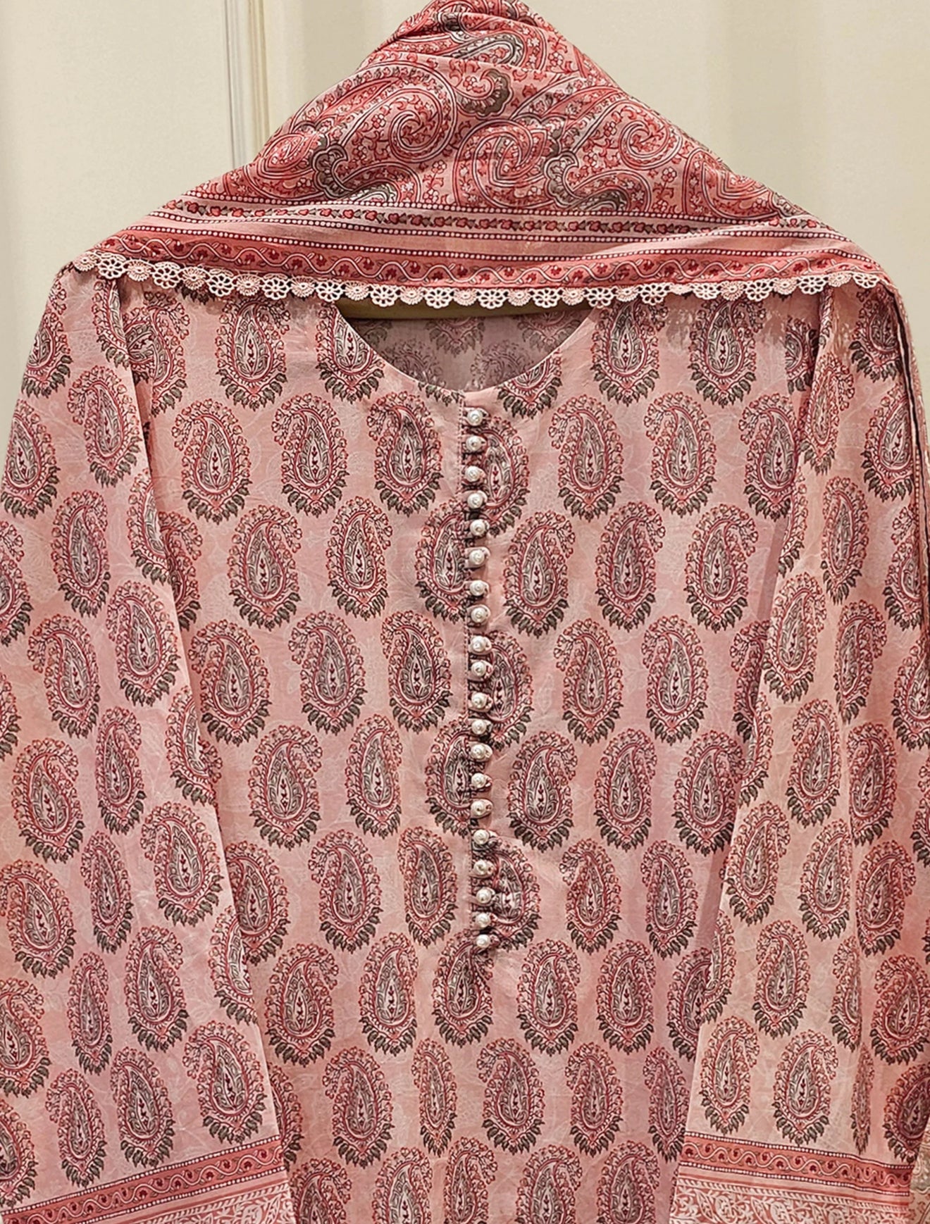 Agha Noor 2 Piece Lawn Shirt & Dupatta
