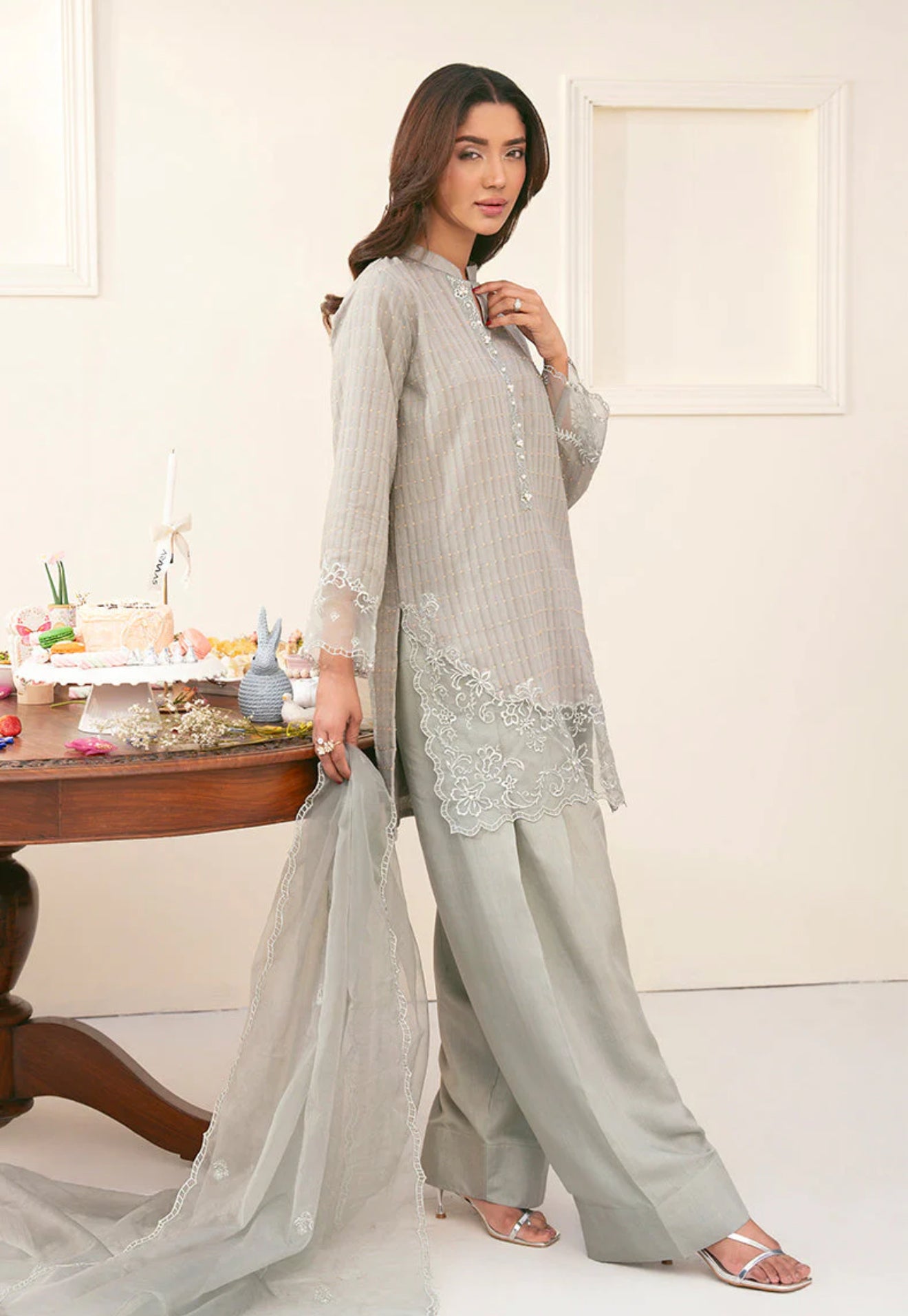 Farshi Shalwar Suit Embroidered Dress Latest Fashion Trend 2025