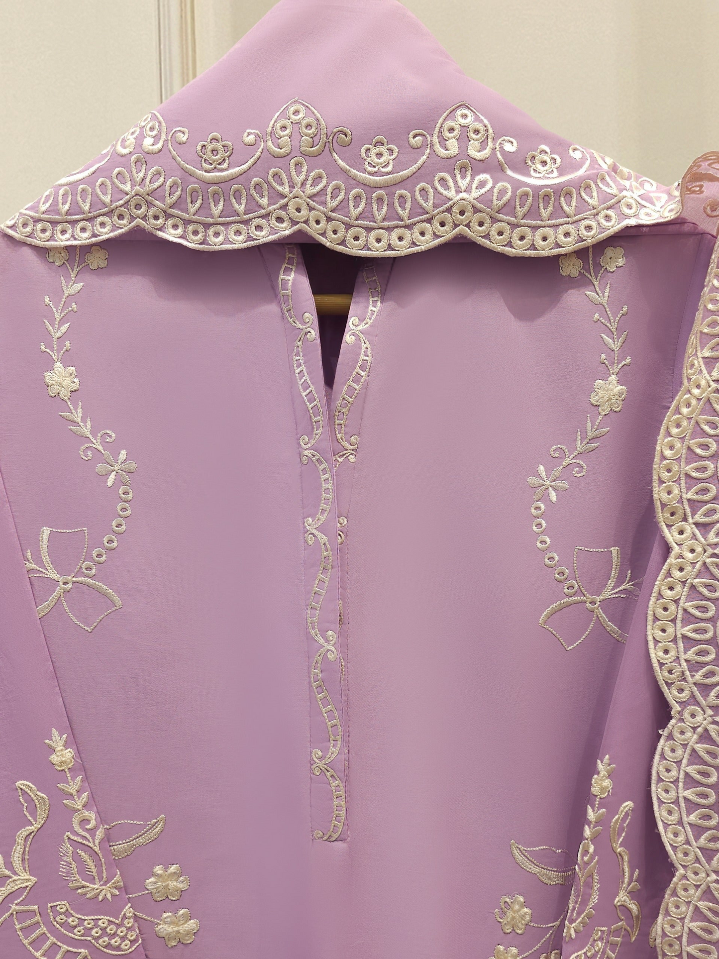 Agha Noor 3 Piece - Embroidered Lawn Suit S111875