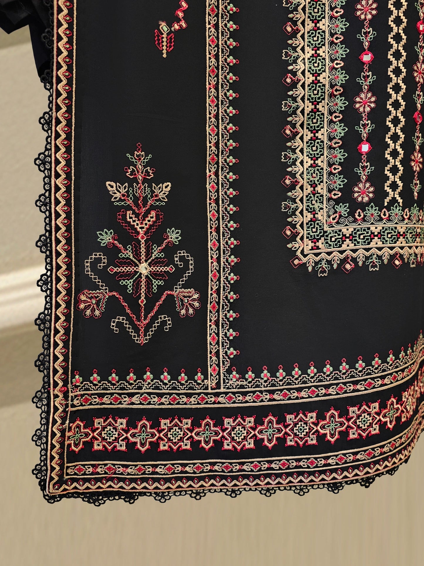 Agha Noor 2 Piece - Embroidered Lawn Suit S111955
