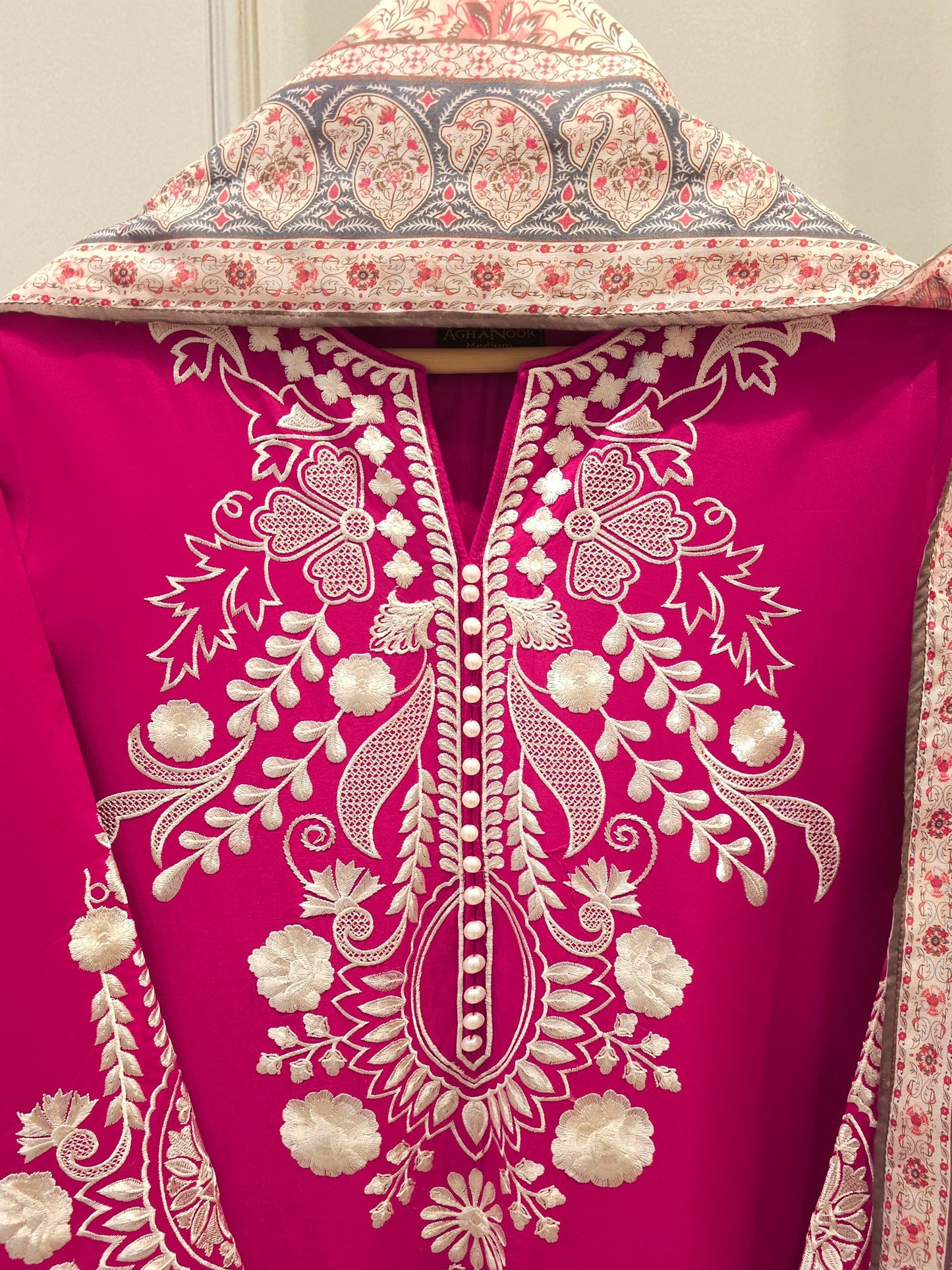 Agha Noor 3 Piece - Embroidered Lawn Suit S112131