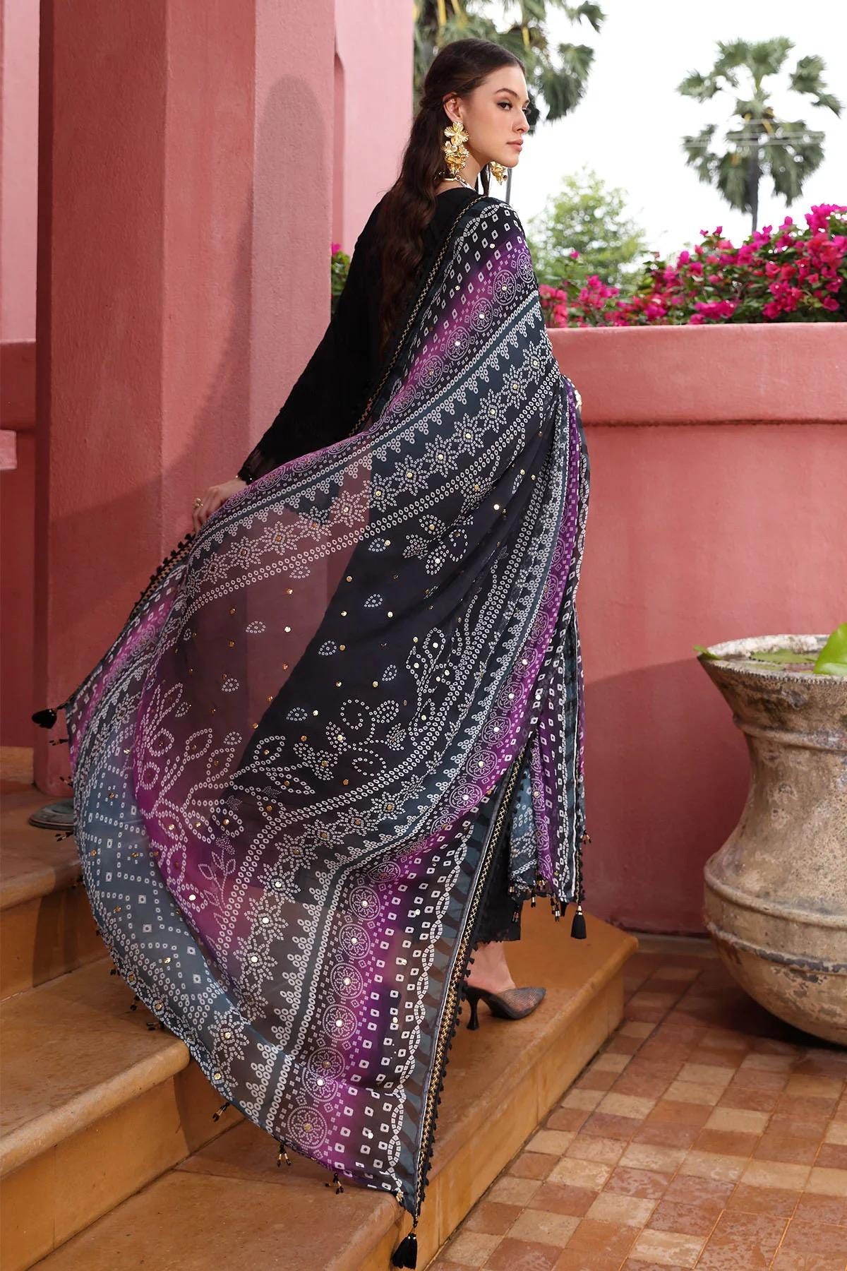 Nureh Embroidered Chikankari Dress
