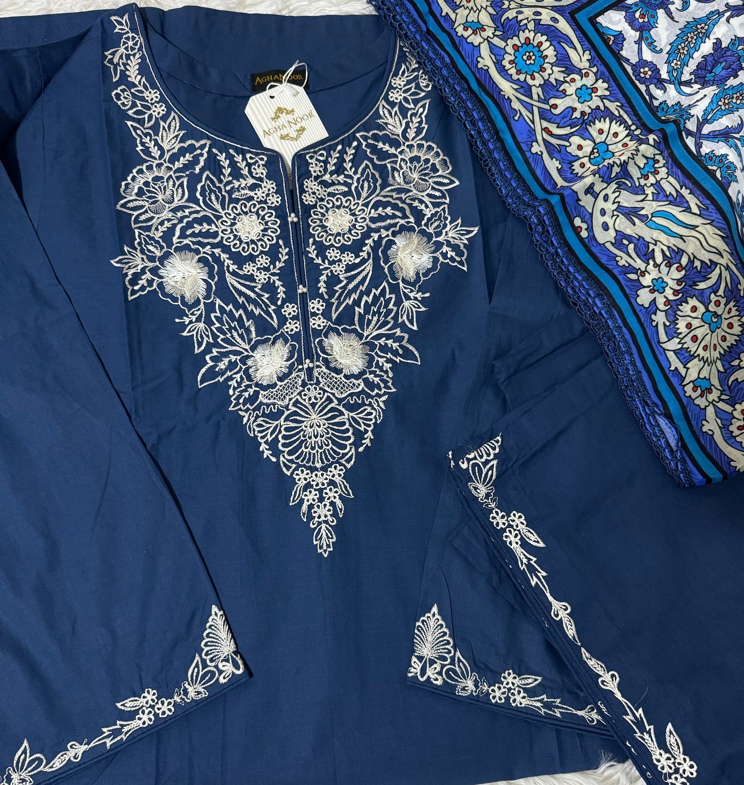 Agha Noor Original 3 Piece Lawn Embroidered Dress