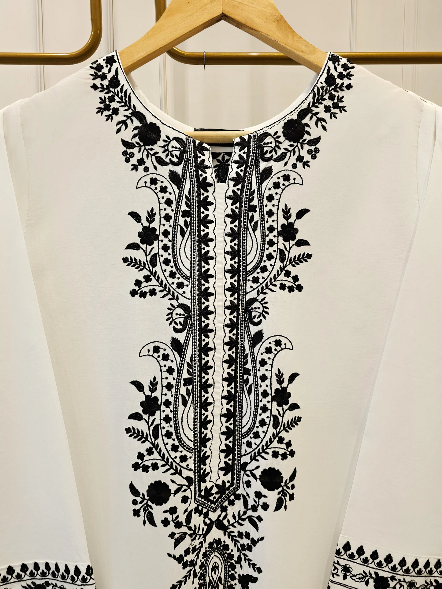 Agha Noor 2 Piece - Pure Embroidered Lawn Suit S111637