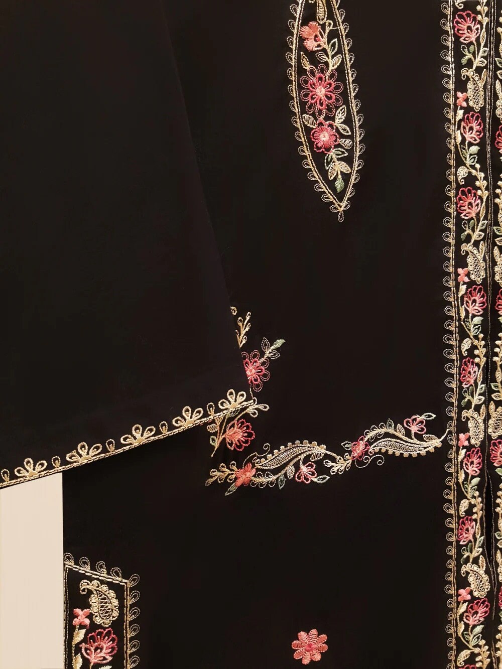 Agha Noor 2 Piece-Cambric Cotton Embroidered