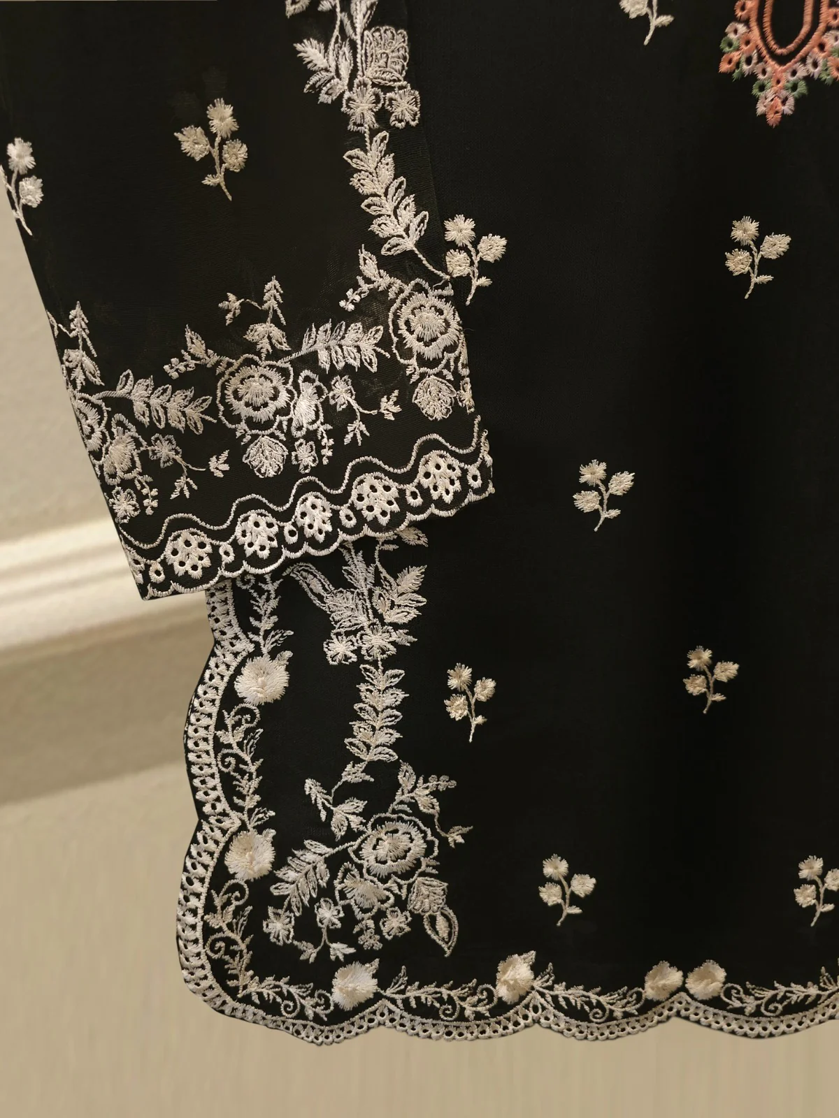 Agha Noor 3 Piece - Pure Embroidered Cotton Net Suit S113499