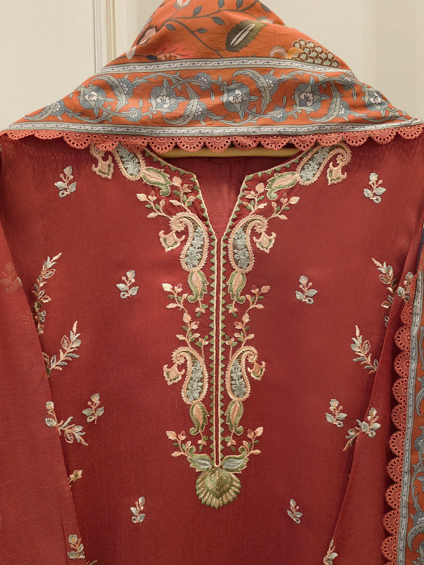 Agha Noor 3 Piece - Pure Embroidered Cotton Net Suit