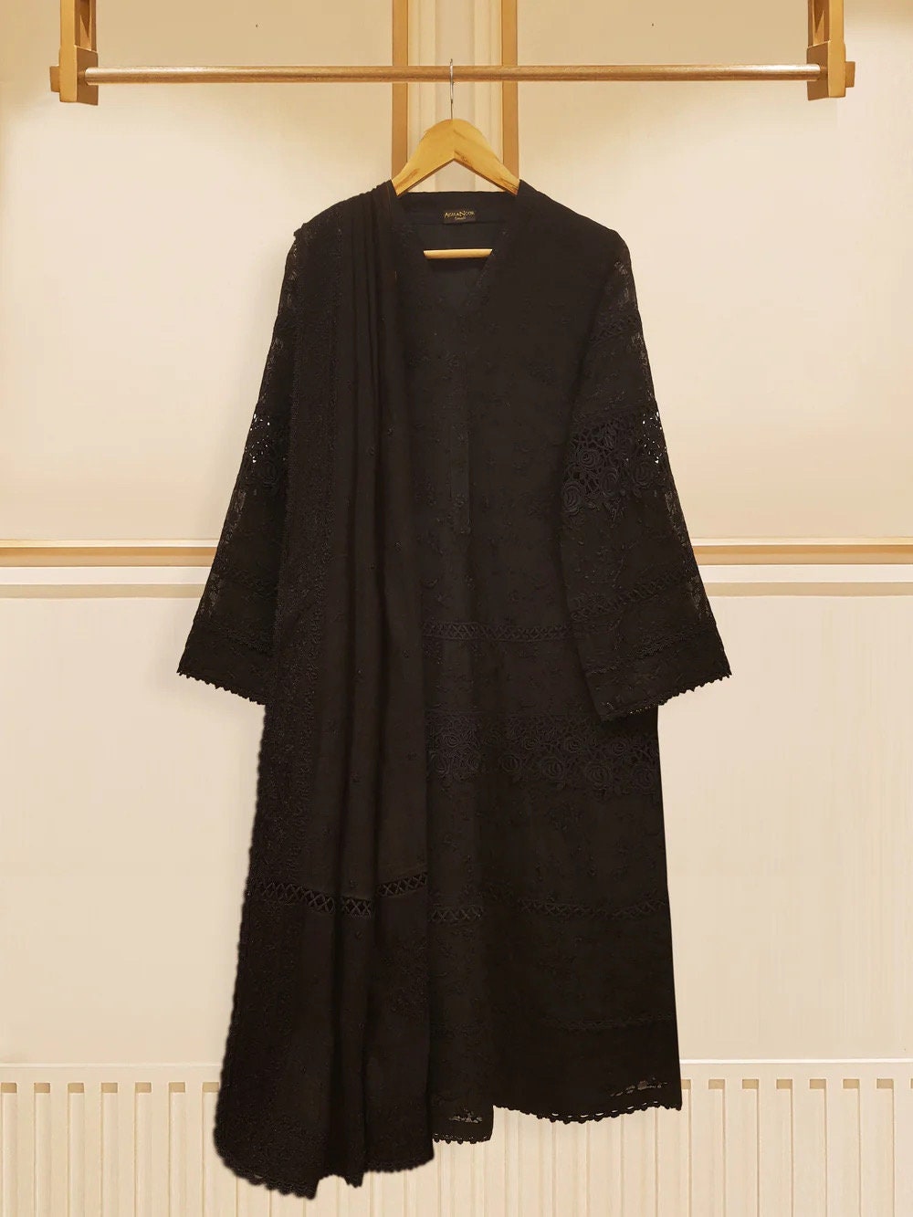 Agha Noor 3 Piece - Pure Cotton Net Embroidered Suit