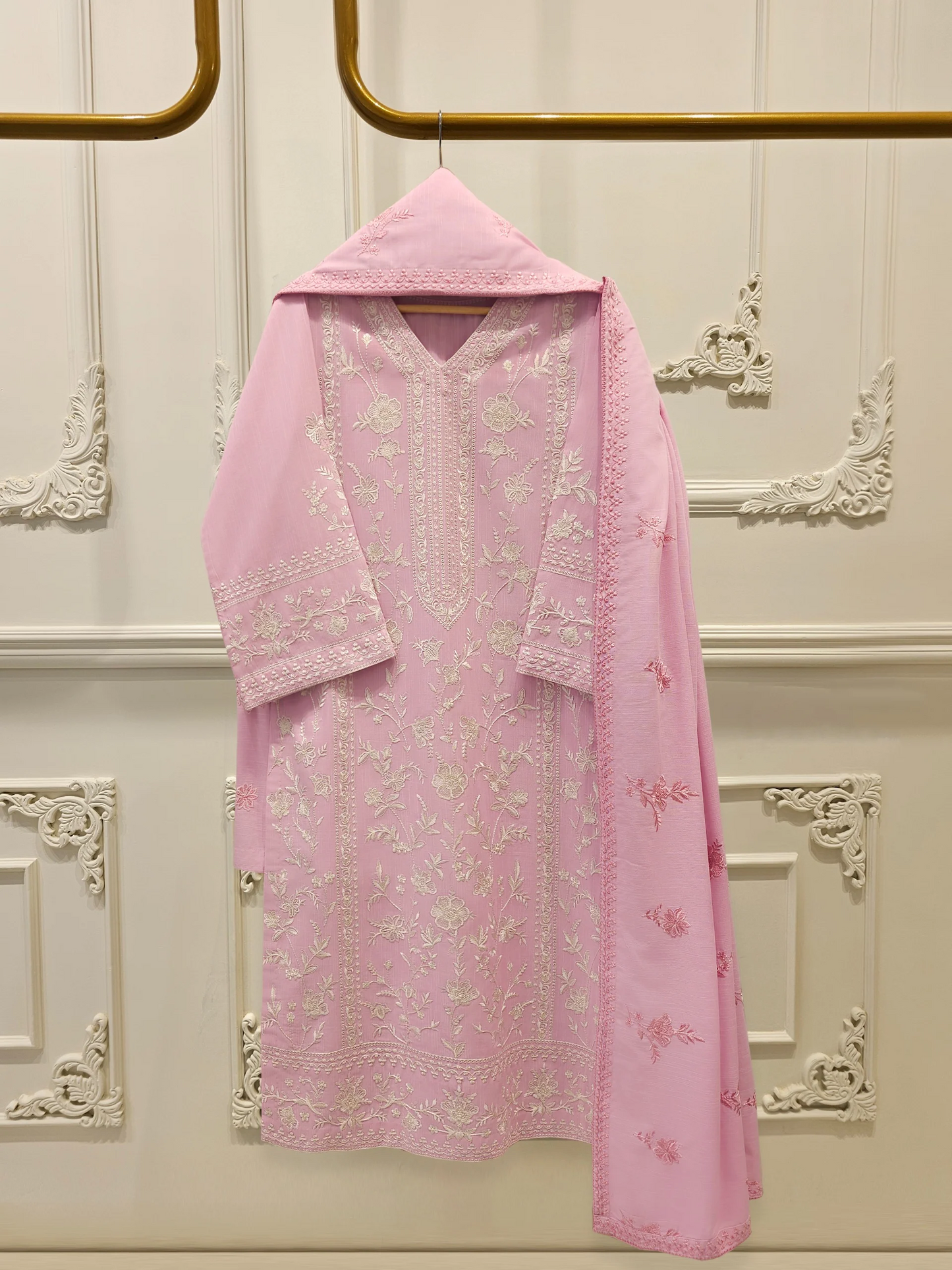 Agha Noor 3 Piece -Embroidered Khaddar Suit S112509