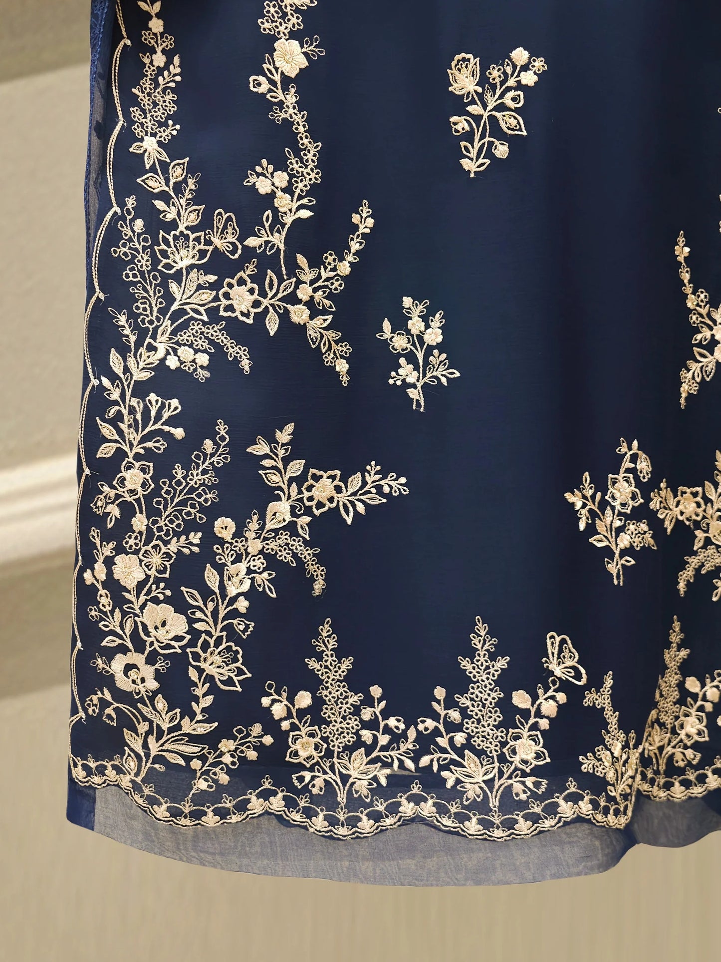 Agha Noor 3 Piece - Pure Chiffon Embroidered Dress S112692