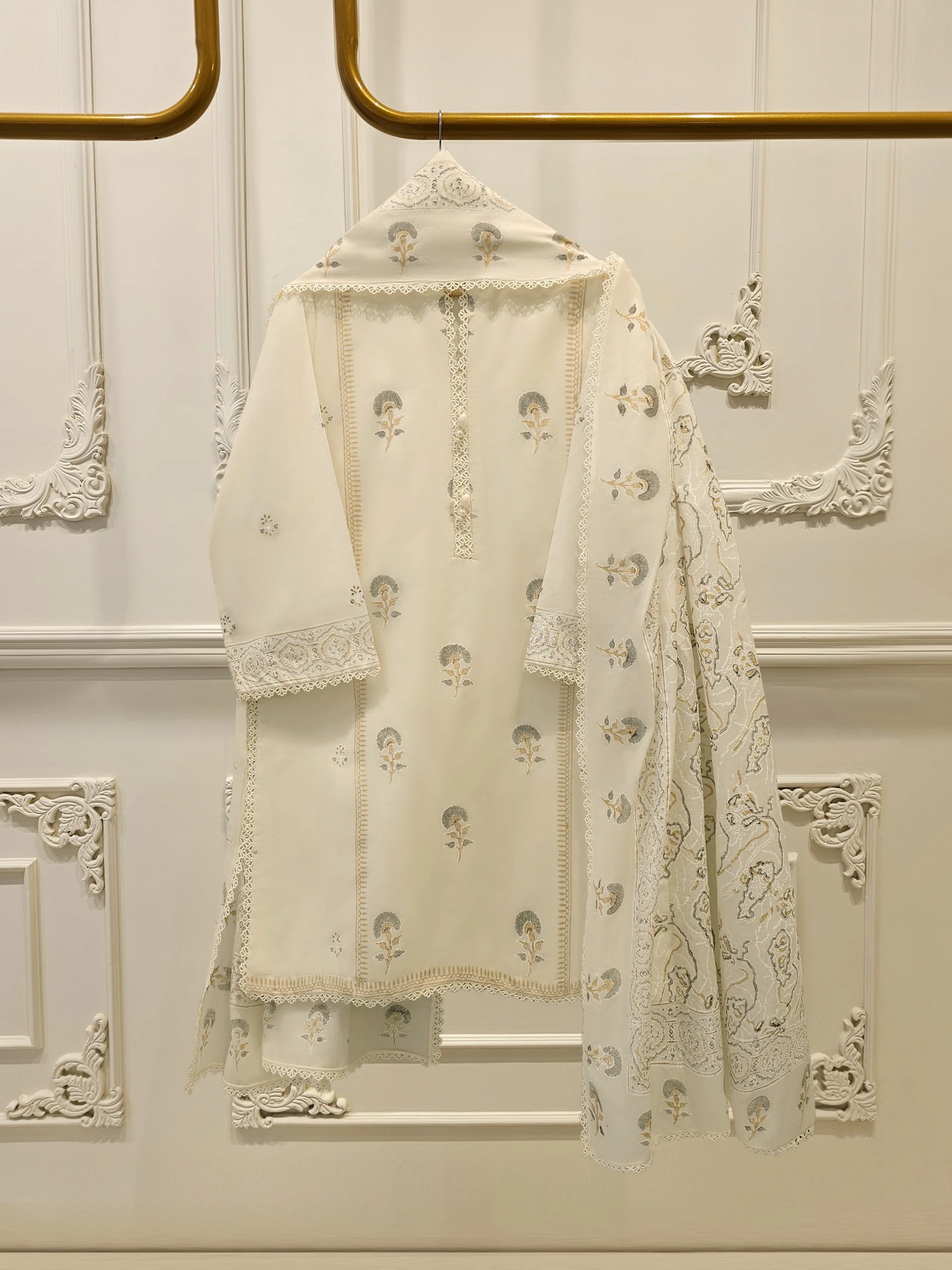 Agha Noor 3 Piece - Pure Cotton Hand Block Printed