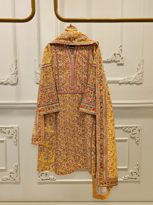 Agha Noor Original 3 Piece - Digital Printed Embroidered Lawn Suit S111692