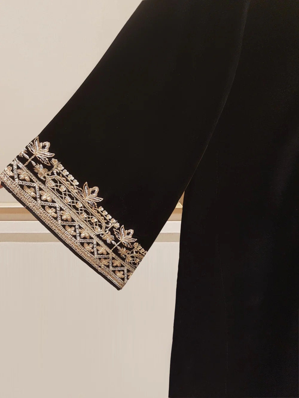 Agha Noor Velvet Embroidered 2 Piece