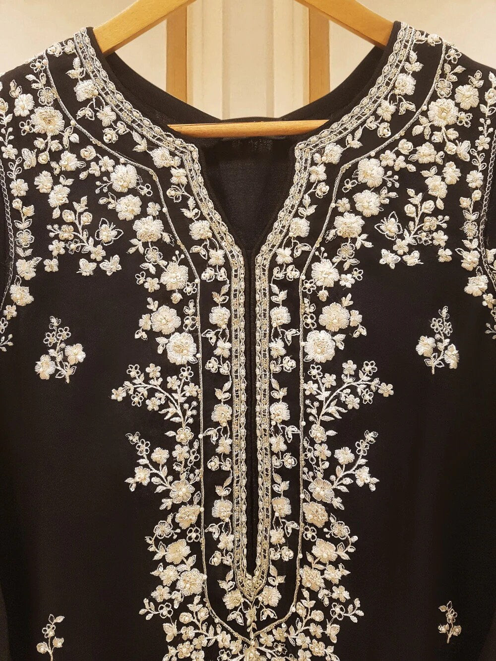 Agha Noor 3 Piece - Organza Embroidered Suit