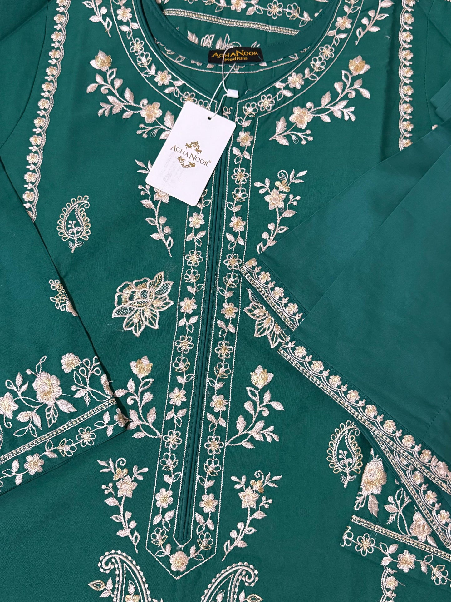 Agha Noor Original 2 Piece Lawn Embroidered