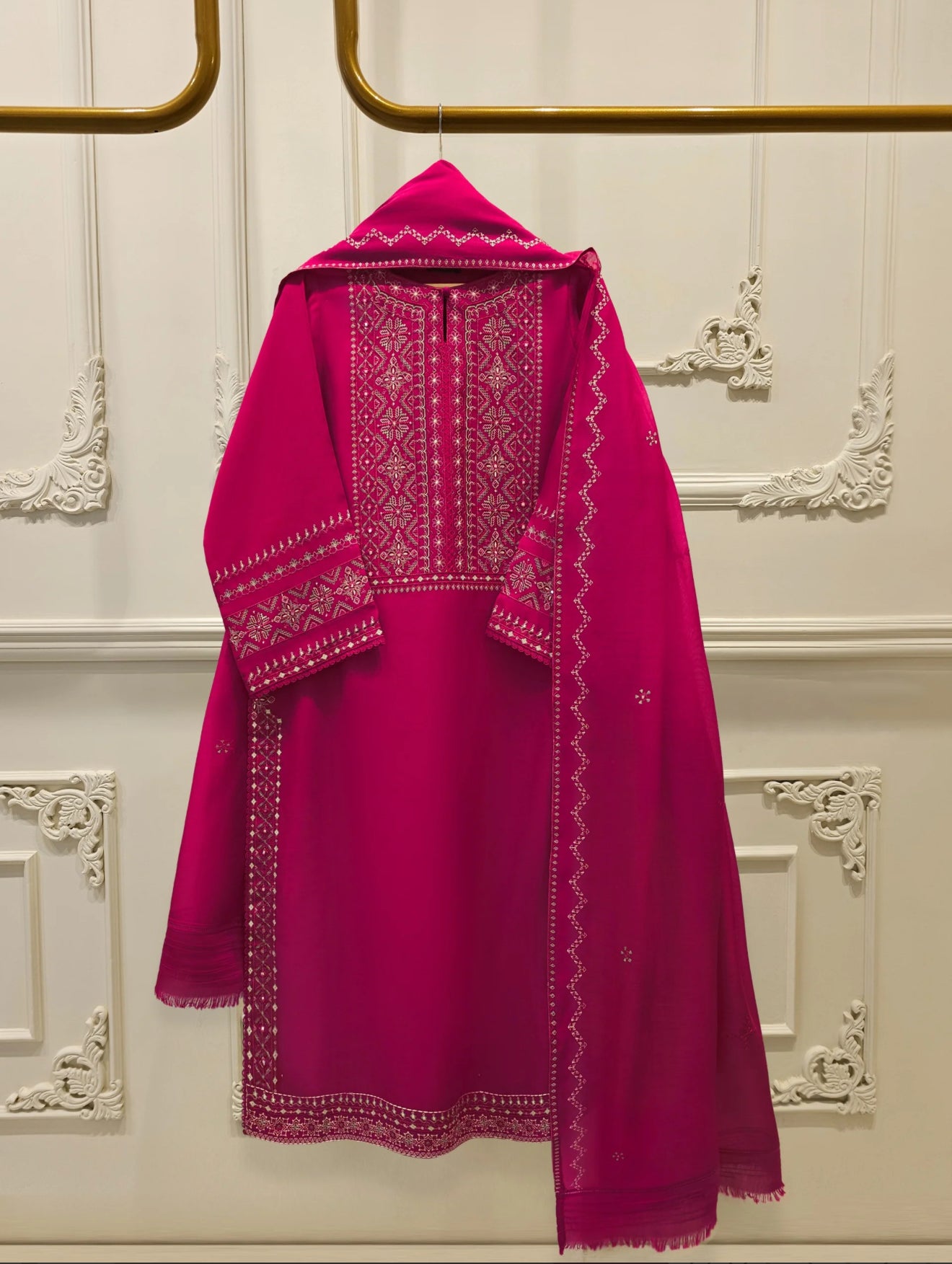 Agha Noor 3 Piece - Embroidered Kora Cotton Silk Suit S112451