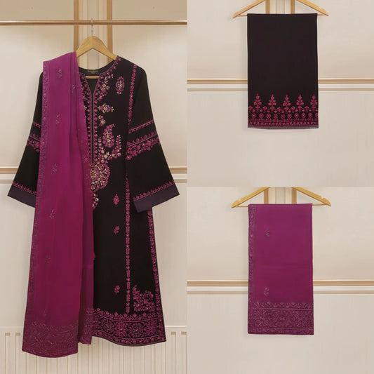 Agha Noor Velvet Embroidered Dress