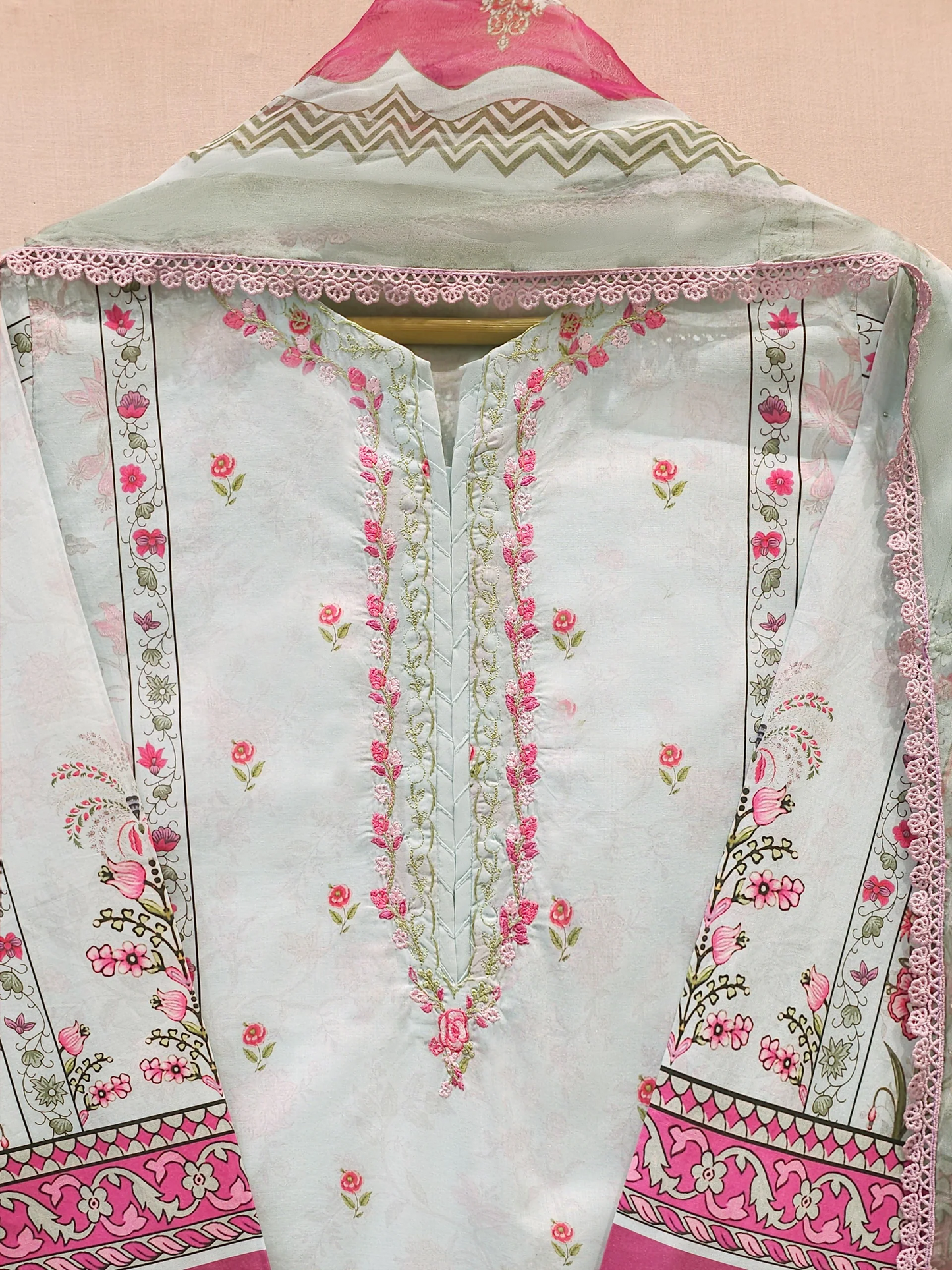 Agha Noor 2 Piece - Digital Printed Lawn Suit S112179