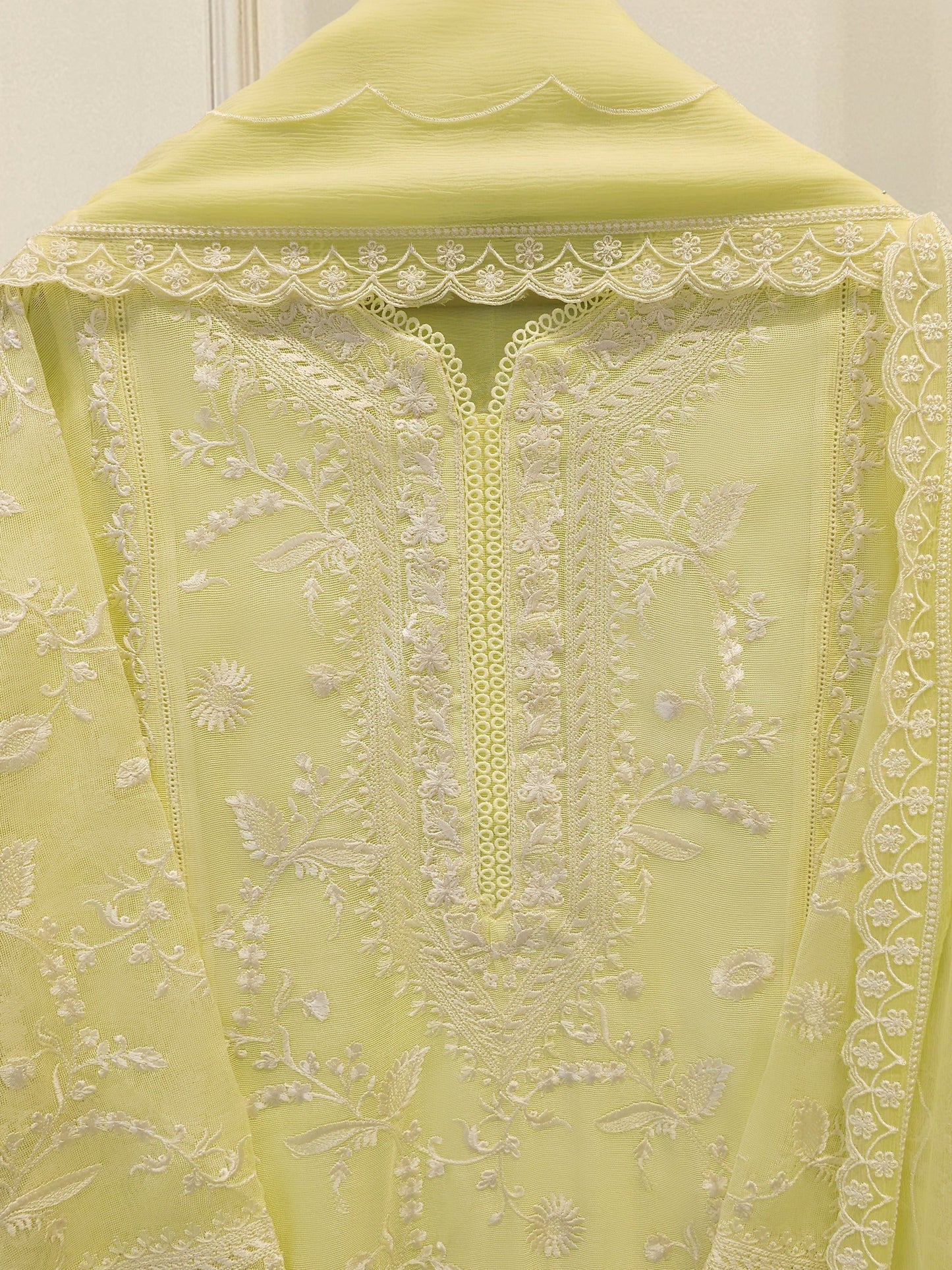 Agha Noor 3 Piece - Pure Embroidered Cotton Net Suit S114361